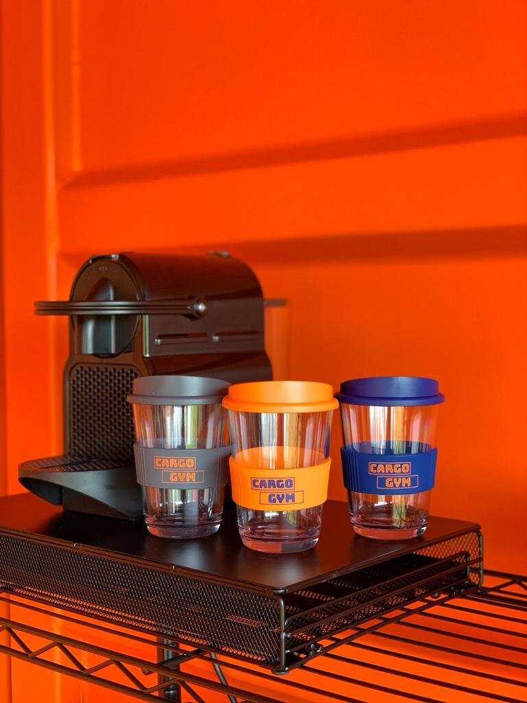 Coffe and machine.jpeg