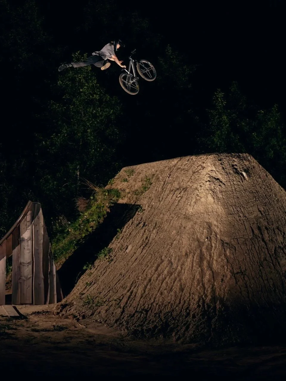 ROSE BIKES | Nights Out