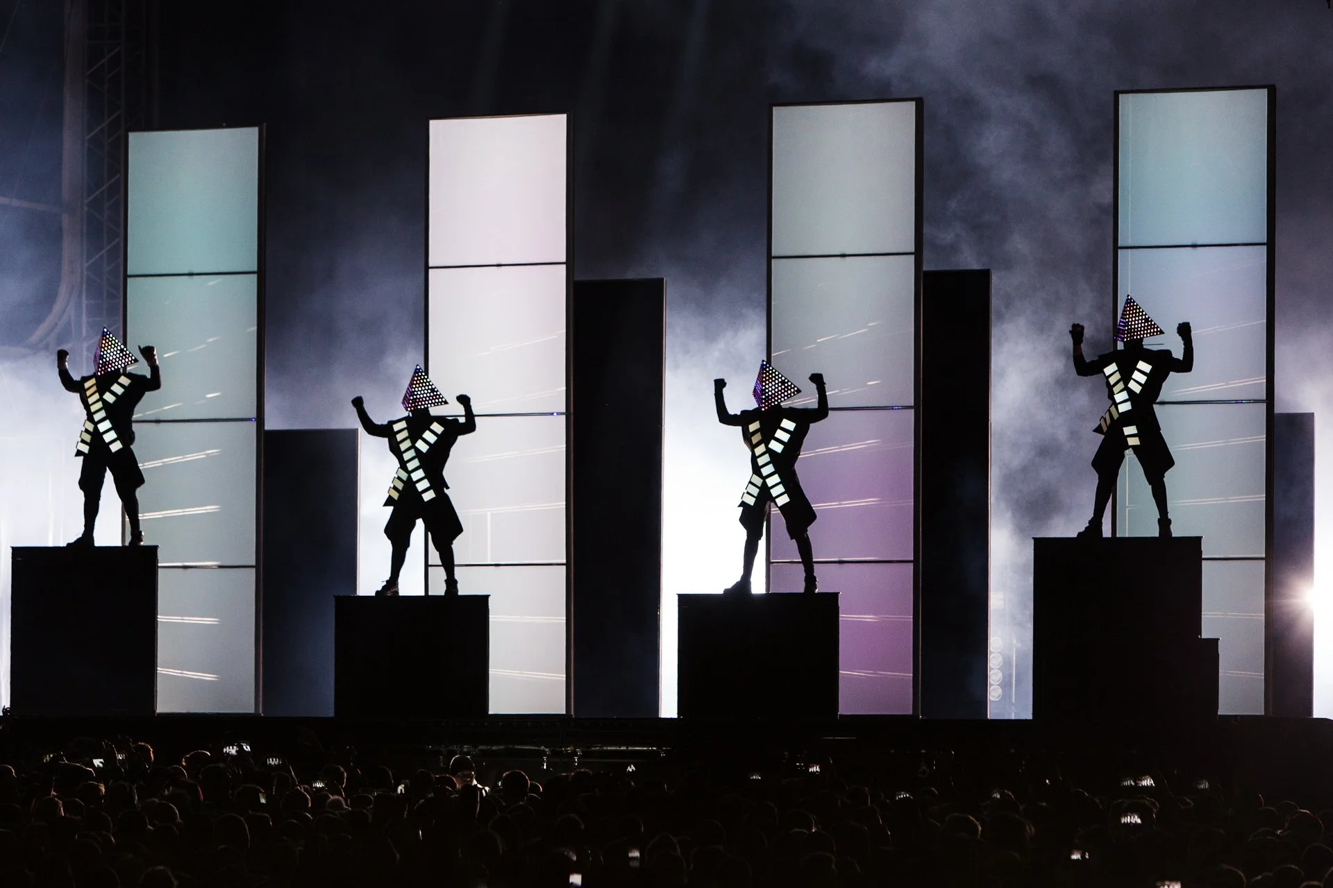 Deichkind_Hannes Mautner_CN9A2696.jpg