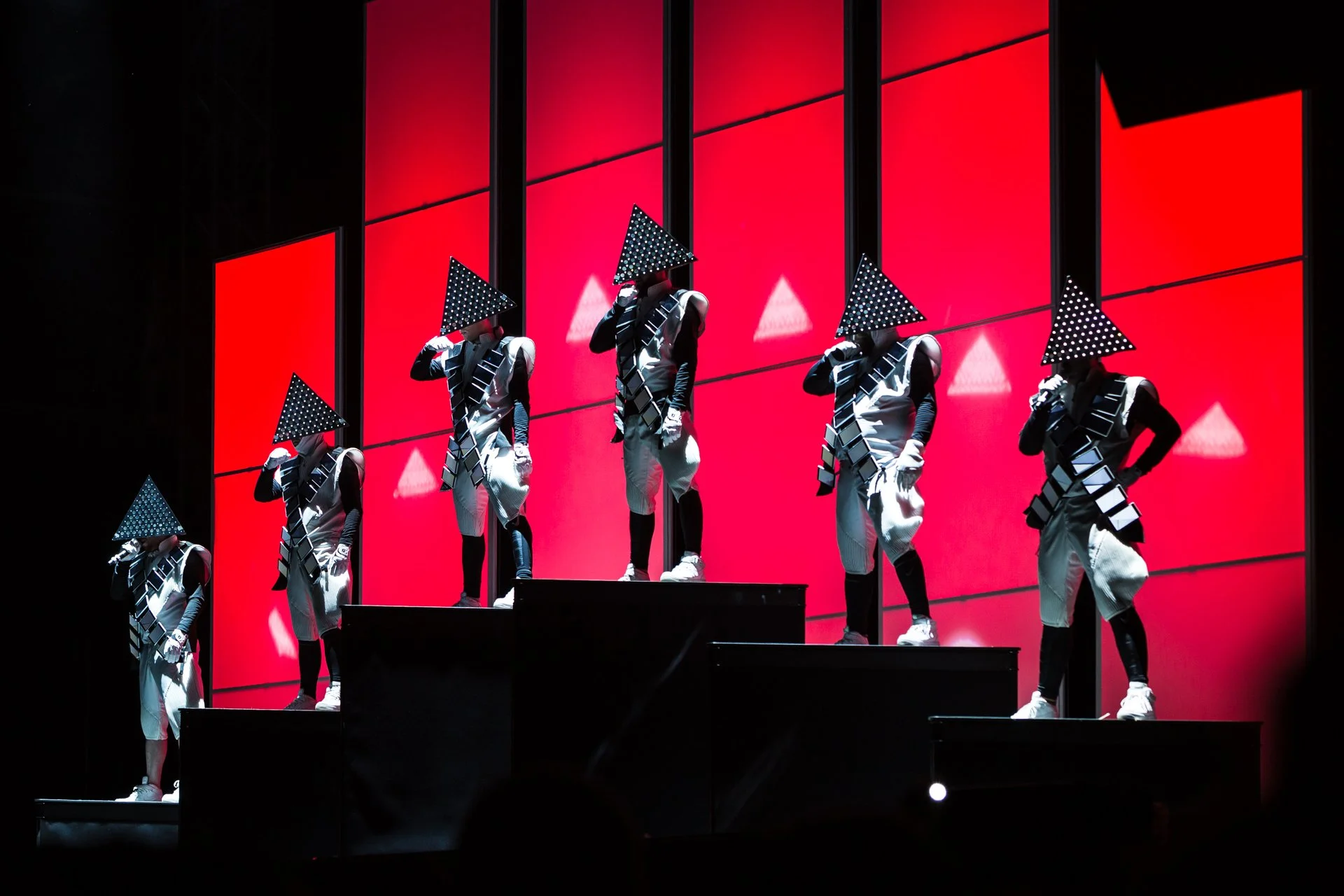 Deichkind_Hannes Mautner_CN9A2959.jpg