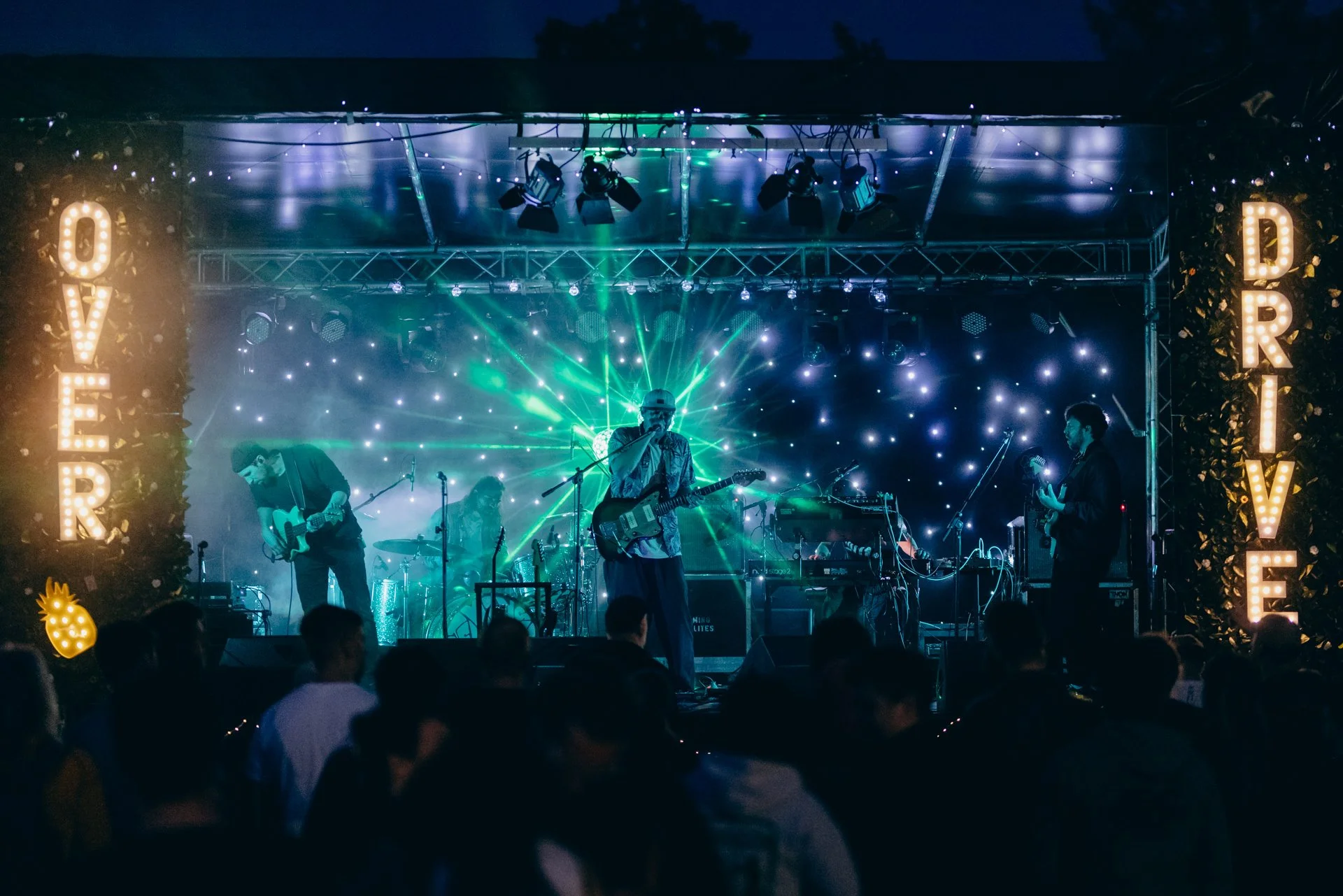 Steaming Satellites_Hannes Mautner_065A4147.jpg