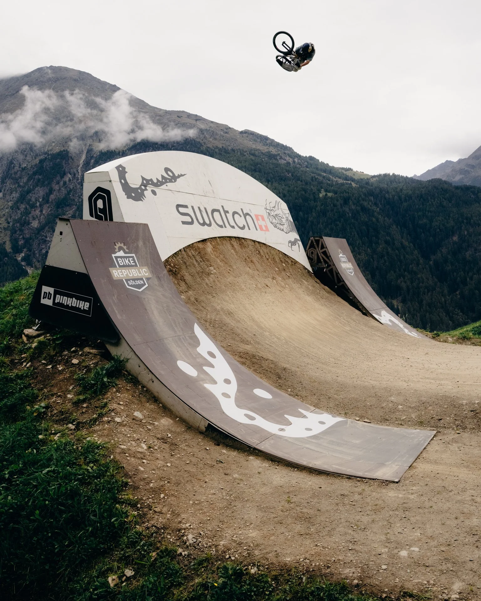 Swatch Nines_Hannes Mautner_065A5152.jpg