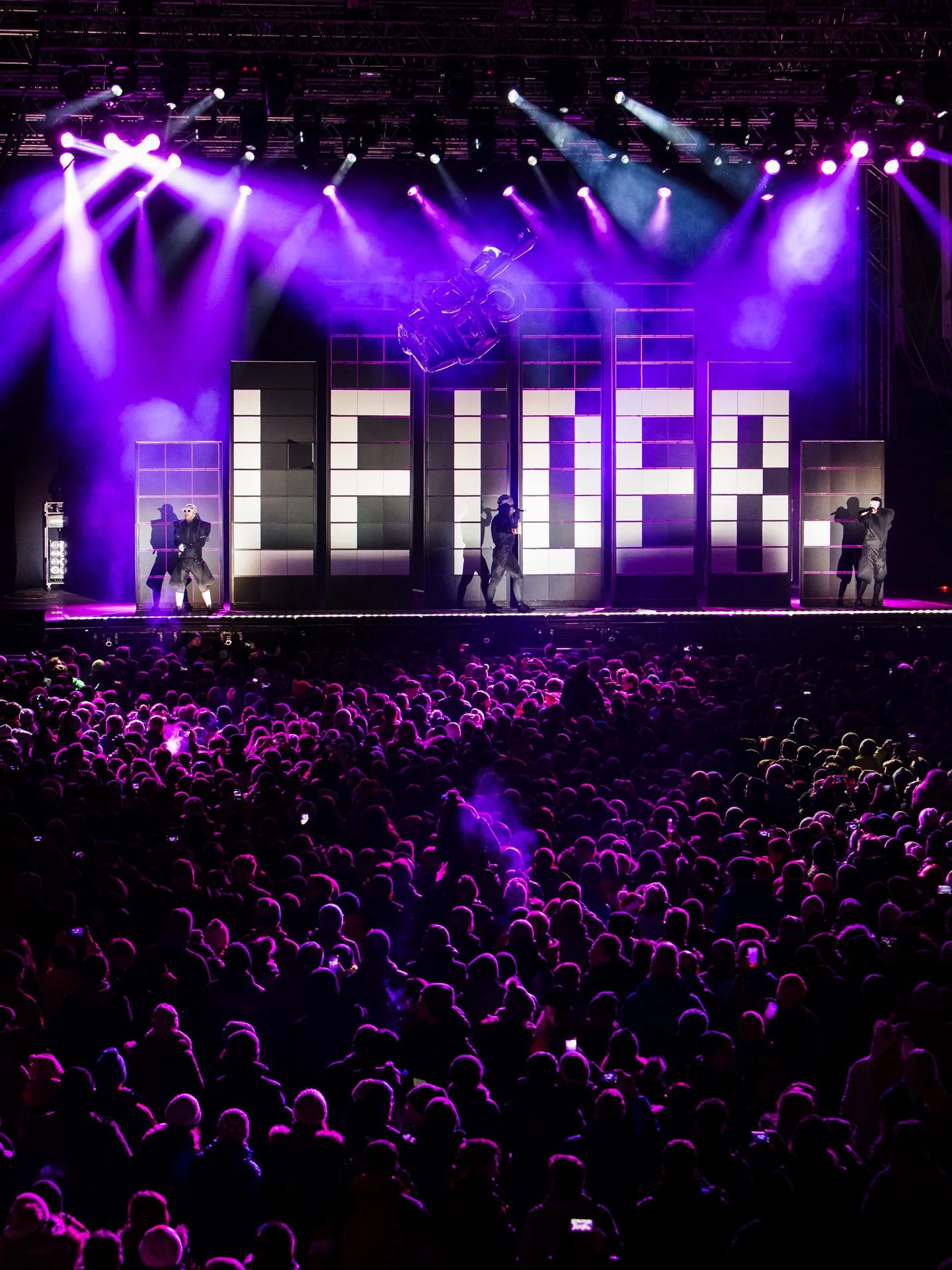 Deichkind_Hannes Mautner_CN9A2773.jpg