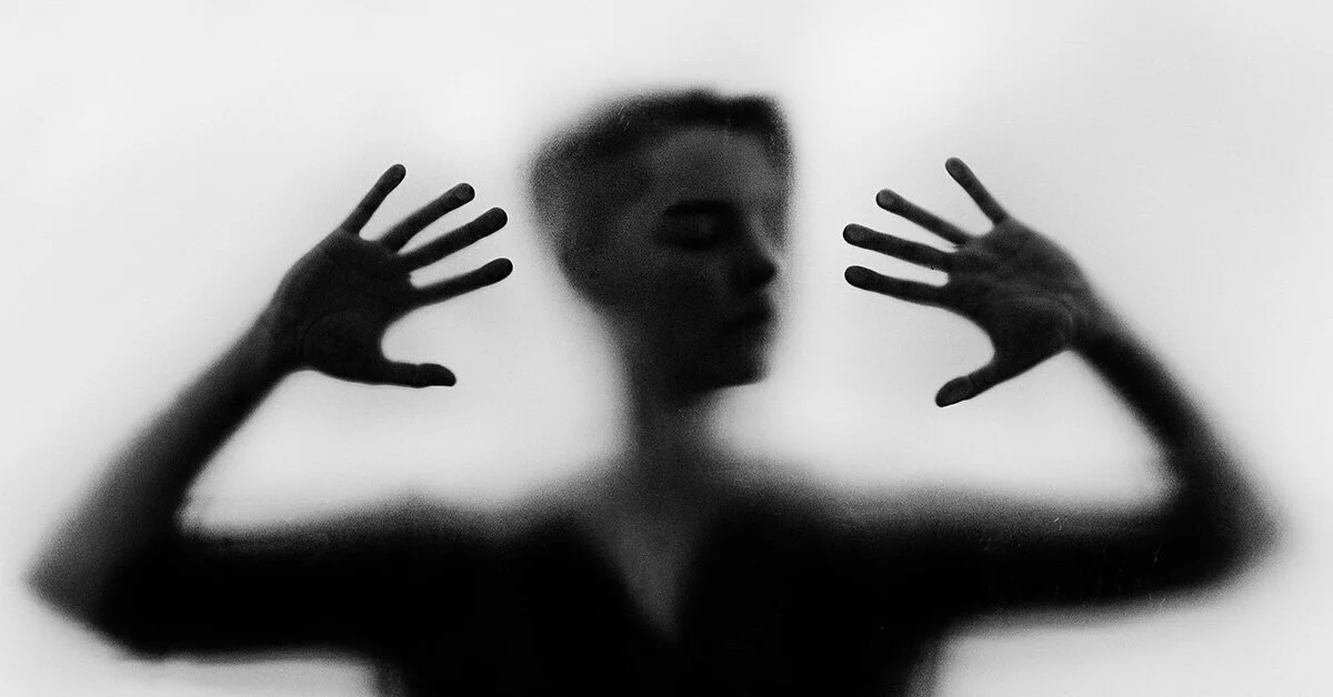 MADELINE FINN SERVES UP ALL THE GRIT AND DYNAMISM OF INDIE-ROCK, WITH THE EMPATHY OF A COUNTRY-FOLK SONGSTRESS