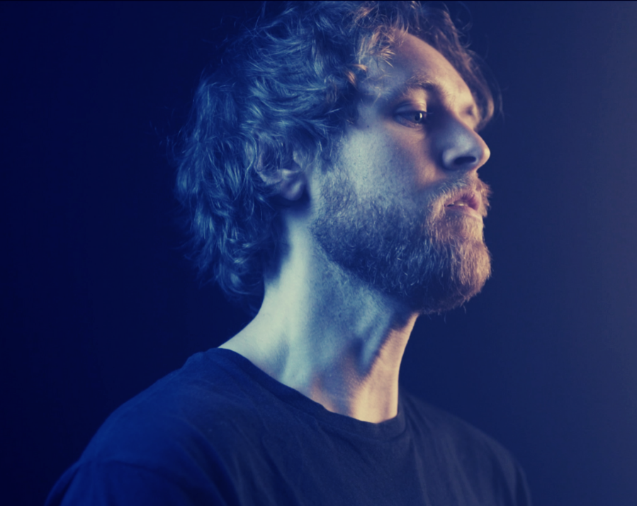 A STORY OF FIRE AND ICE, ‘FIRE IN ALASKA’ IS THE LATEST TRACK TO BE ADDED TO DAVID OST’S REVOLUTION OF ALTERNATIVE FOLK POP.