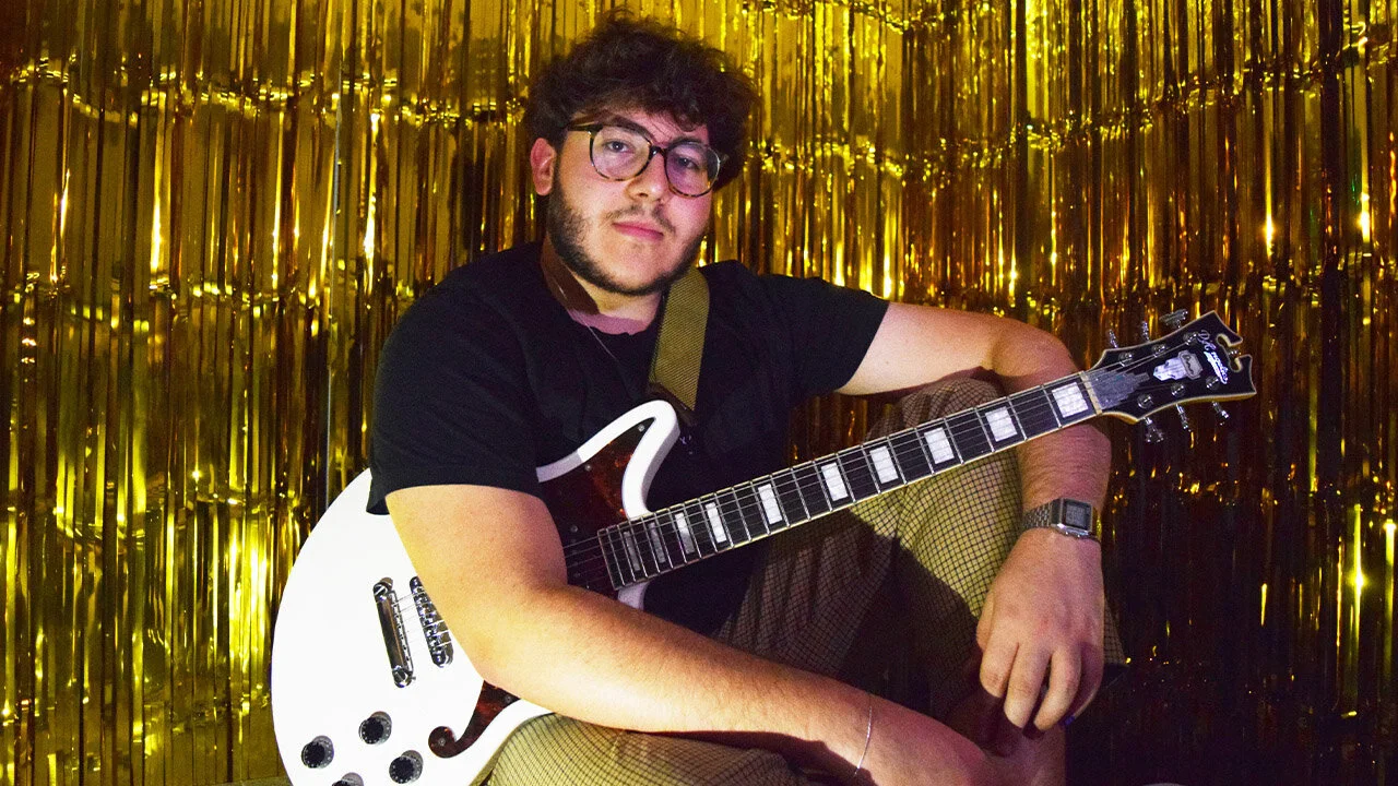 LAMENTING THE SAFETY OF CHILDHOOD, JACK FROHLICH’S LATEST SINGLE, ‘SUPERHERO’, IS A GUITAR-LED MARVEL