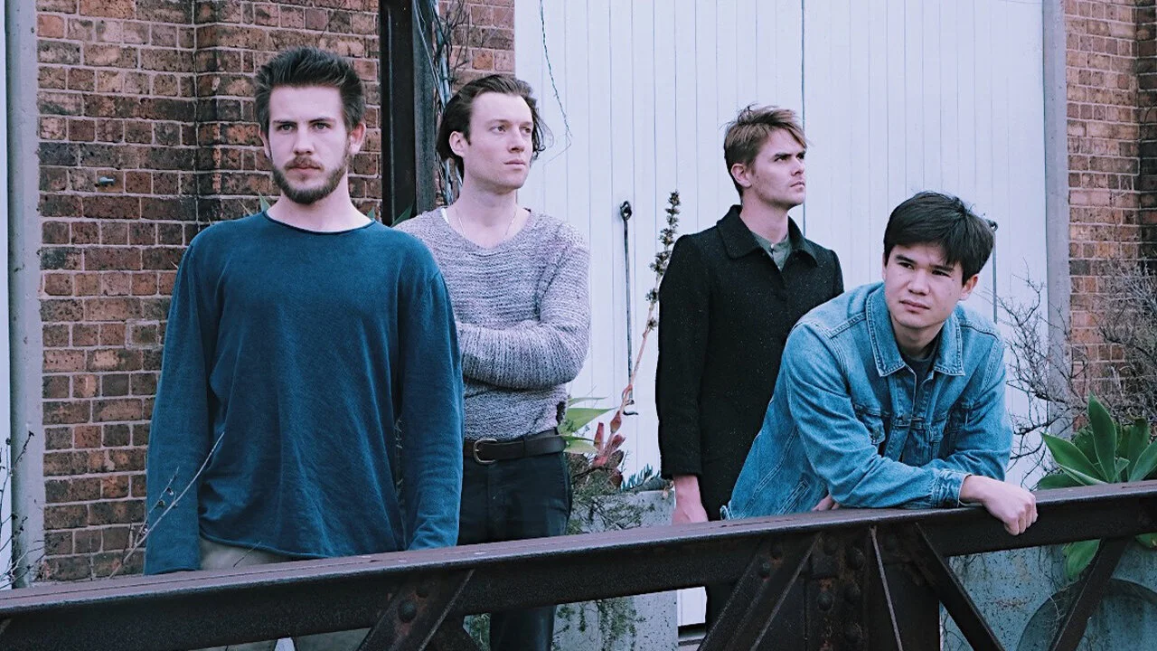 ‘GOLD’, VALLEY ONDA’S FIFTH SINGLE, IS A SURPRISINGLY HAUNTING AND PIERCING OFFERING.