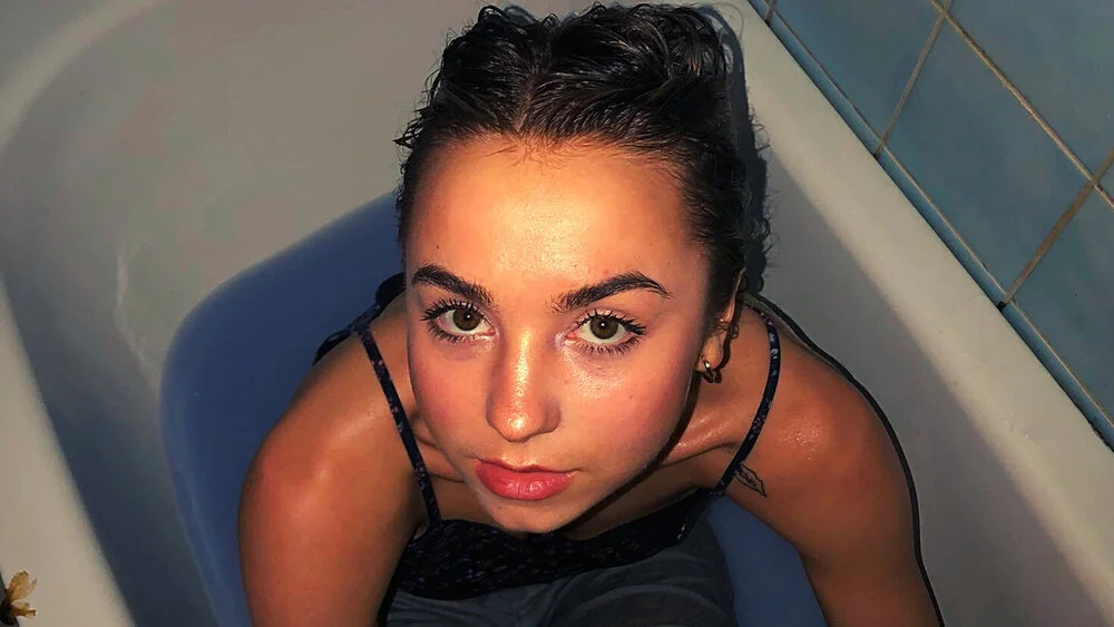 CHILD STAR’S LATEST SINGLE ‘MOVIES’ IS A SONIC SNAPSHOT IN TIME OF DAYS GONE BY.