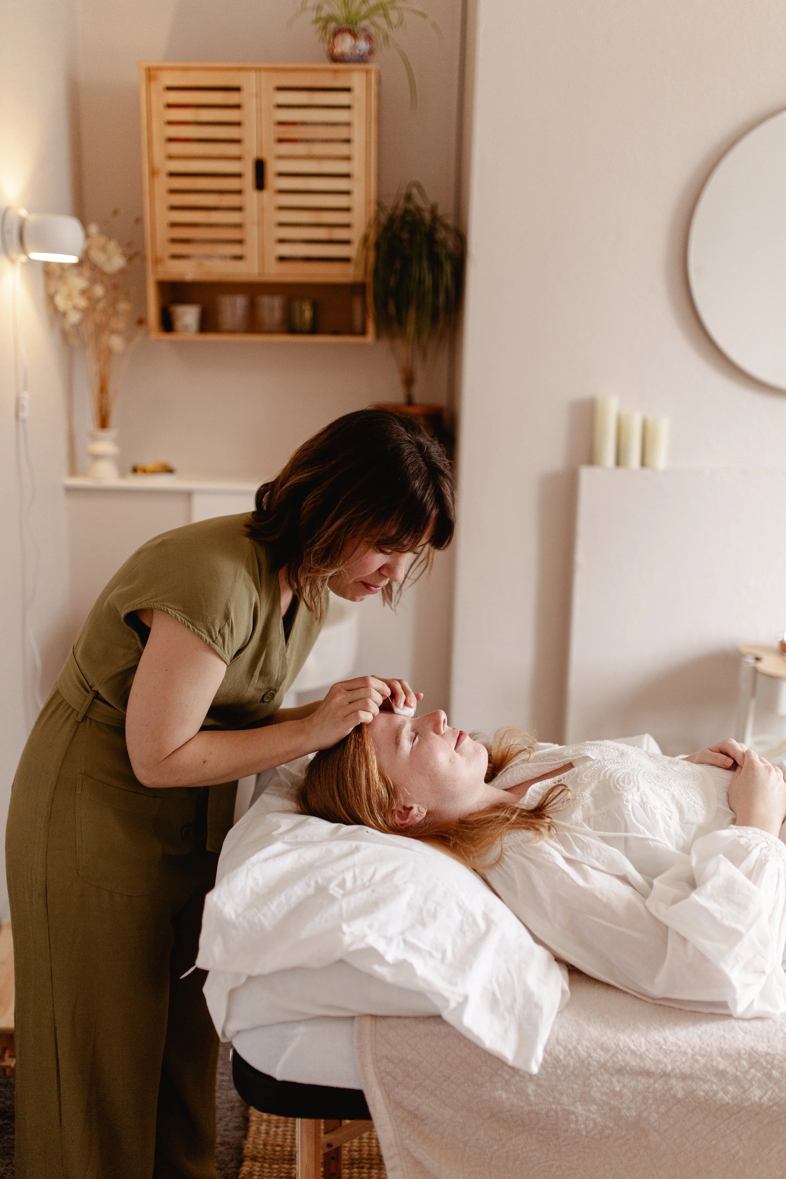 Period-acupuncture-bristol.jpg