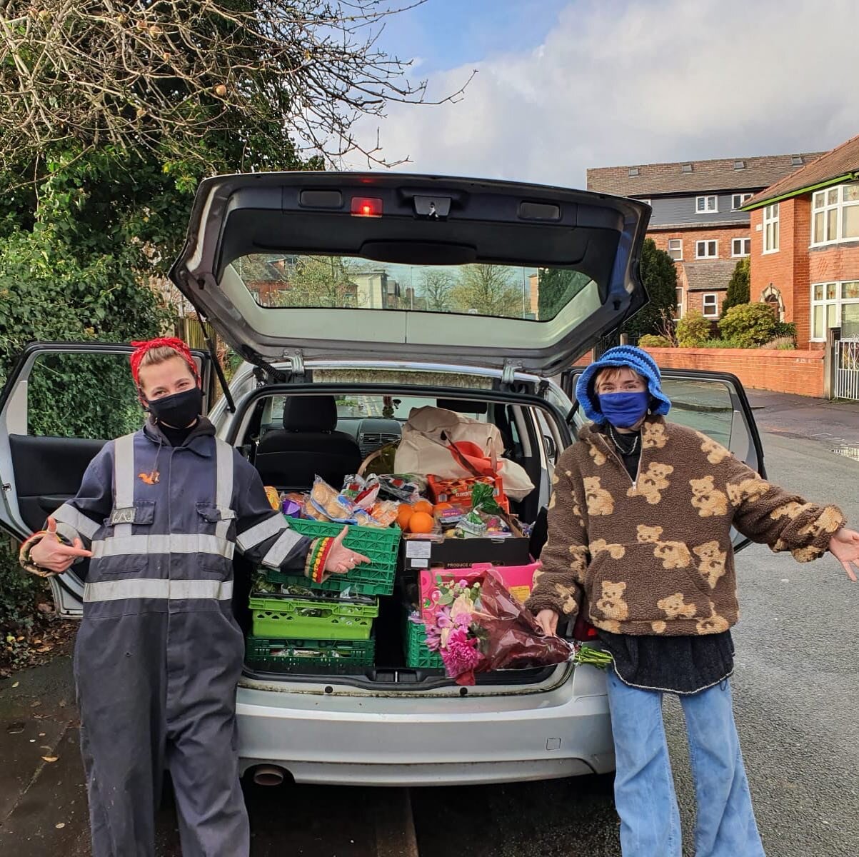 Our surplus Santa&rsquo;s have been out dropping off surplus to our partner projects around town.  This Sunday we will be collecting donations at Old Abbey Tap house from 12-5pm for our Christmas hampers. We&rsquo;re looking for jars, preserves,sweet