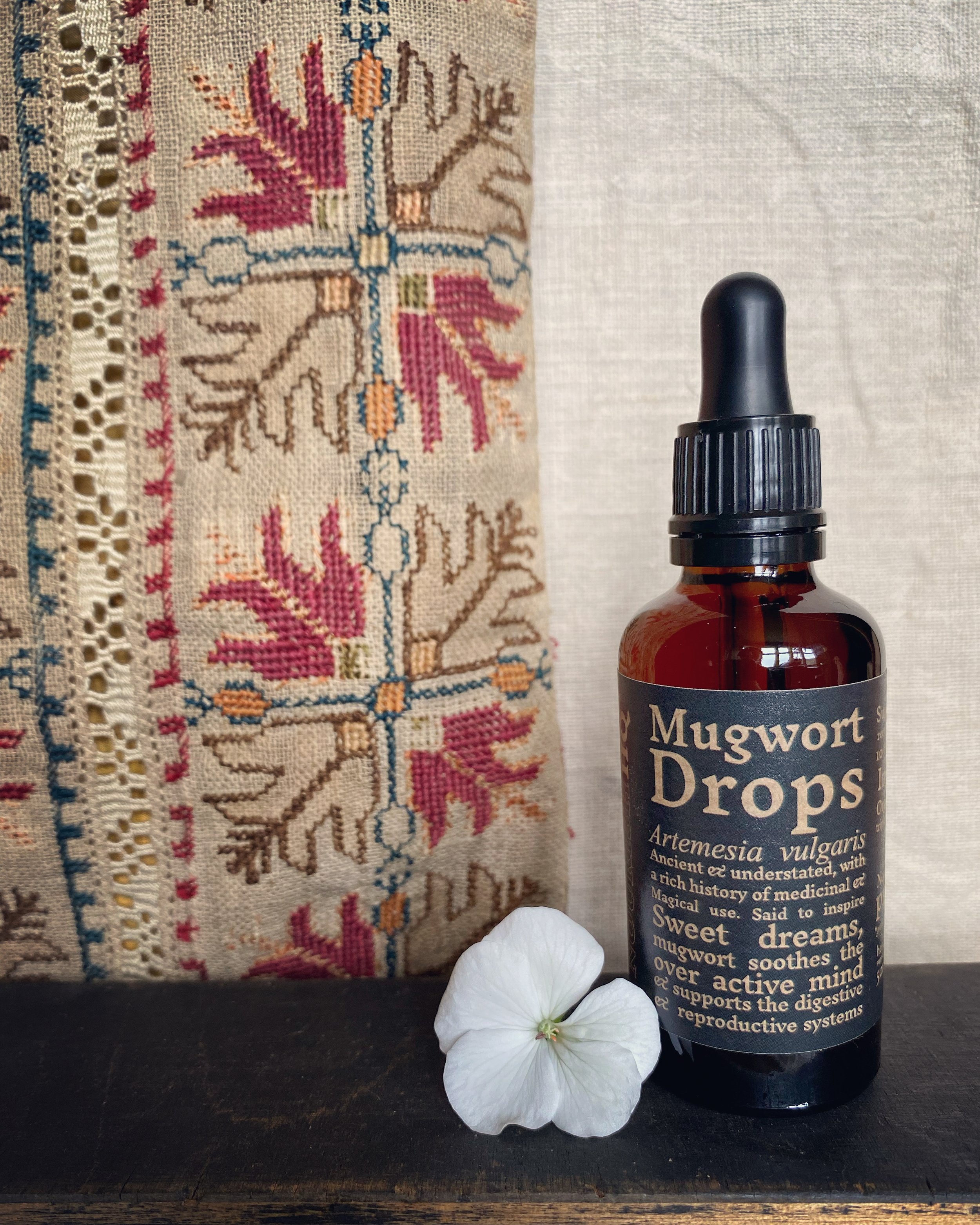 Mugwort Drops