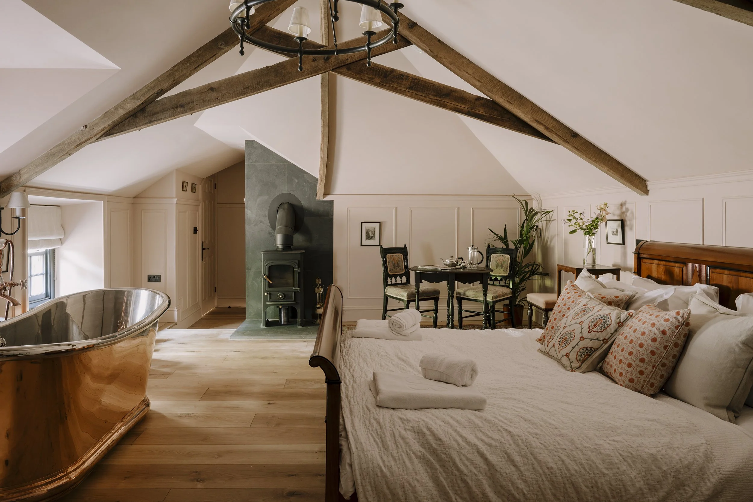 boconnion-wedding-accommodation-the-stables.jpg