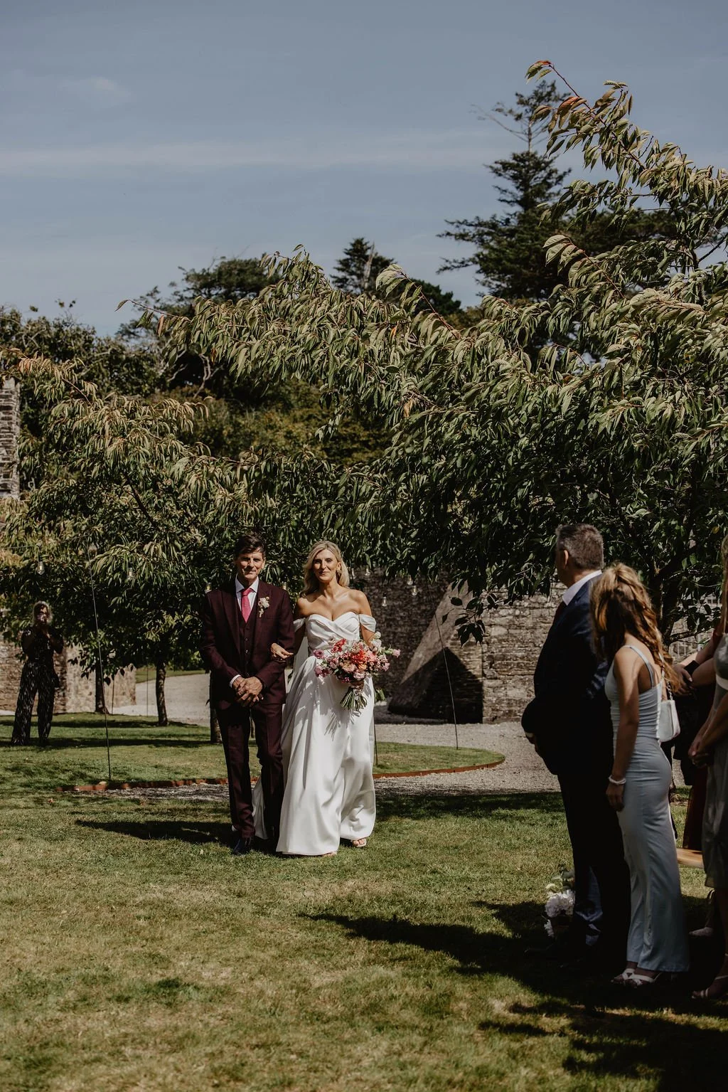 wedding-venue-cornwall-boconnion-callum-alice