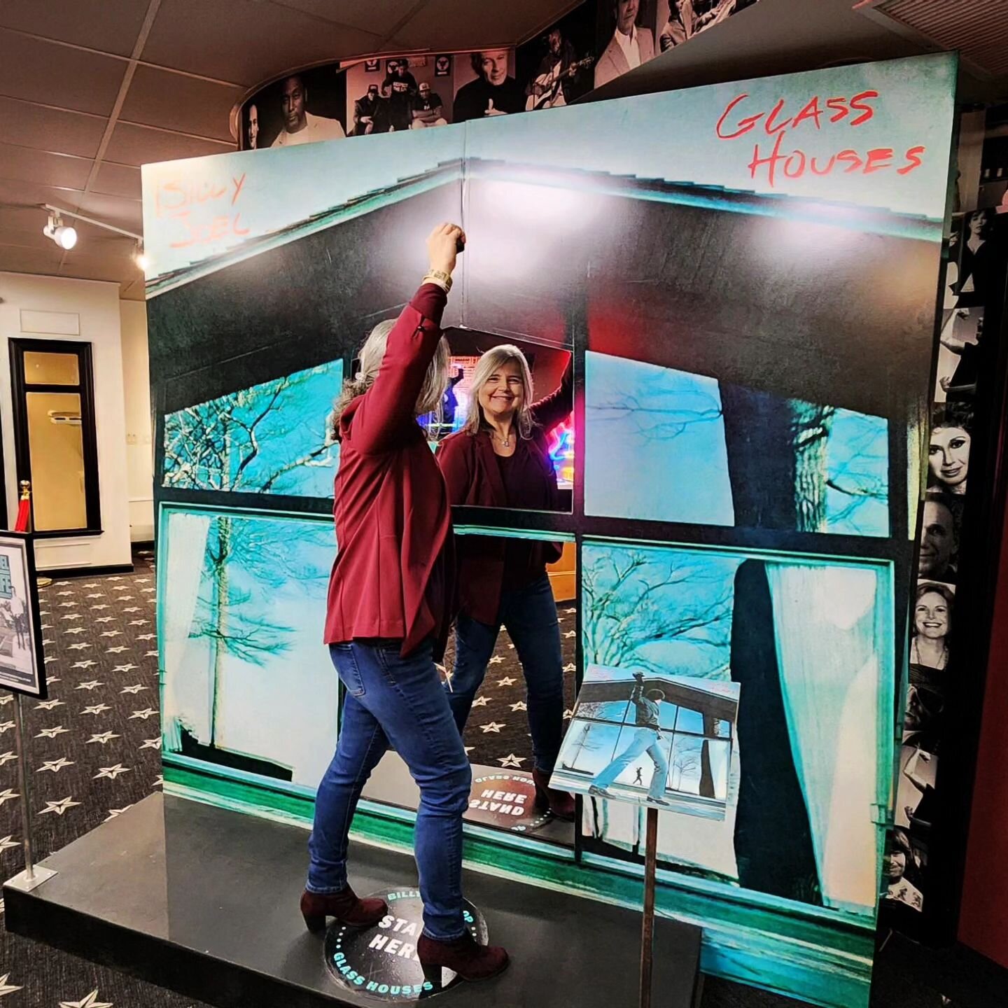 This is me attempting to recreate Billy Joel's Glass Houses album cover at @limhof this afternoon. 🤣 The new Billy Joel exhibit rocks! One of music's great storytellers. 🎹 Glass Houses was one of the first albums I ever bought. What is your favorit