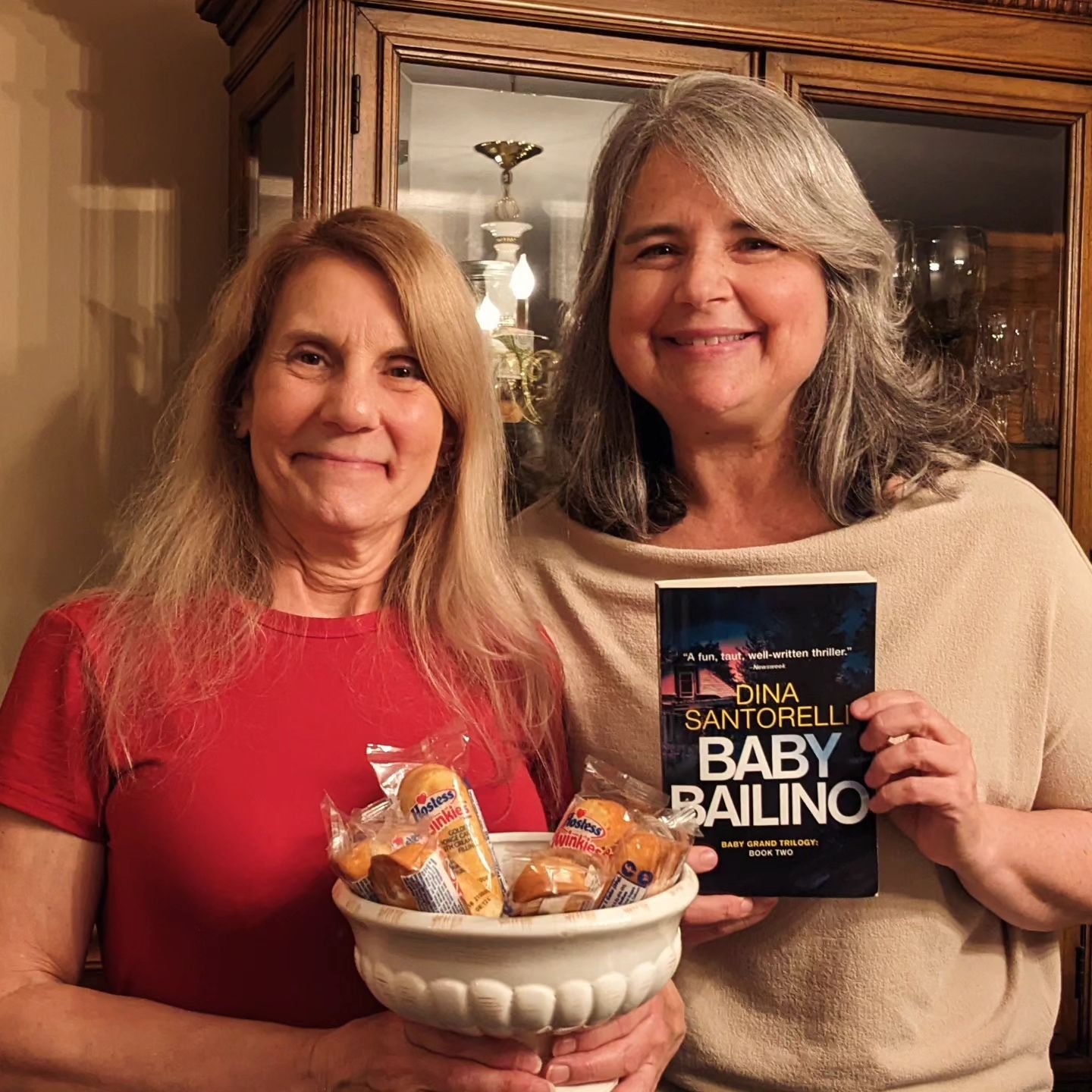 Thank you, Nancy, for inviting me to your wonderful book club to discuss Baby Bailino! What a lovely evening! A great discussion, great food (the Twinkies were the perfect touch!) and a great group of women.
.
.
.
#bookclubsofinstagram #bookclub #boo