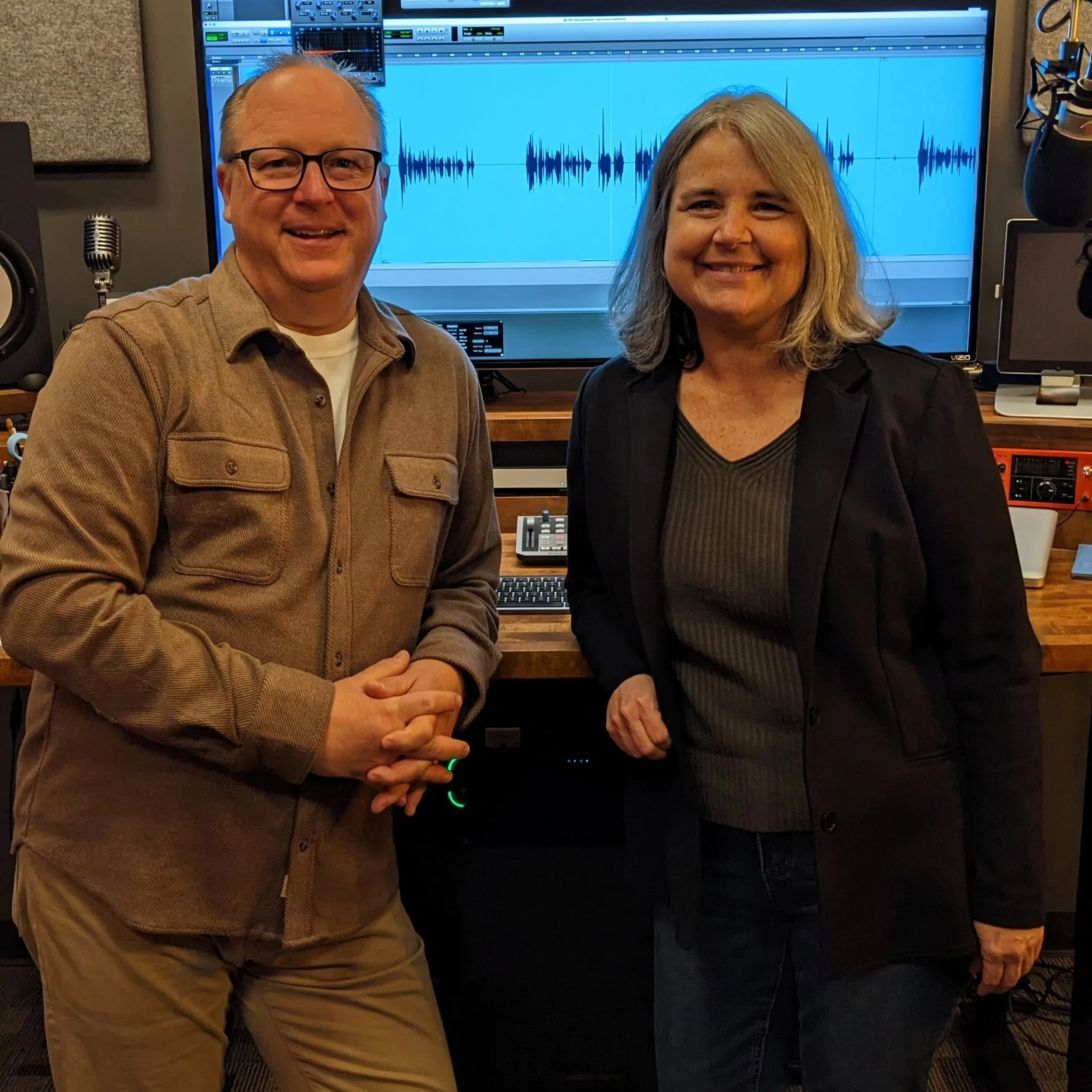 Back in the studio today doing intros and outros for a few audiobook boxed sets. Always love working with Dave Goldberg of @digitalwaterworx. A fellow @hofstrau alum!
.
#longislandauthor #audiobook #audiobooks