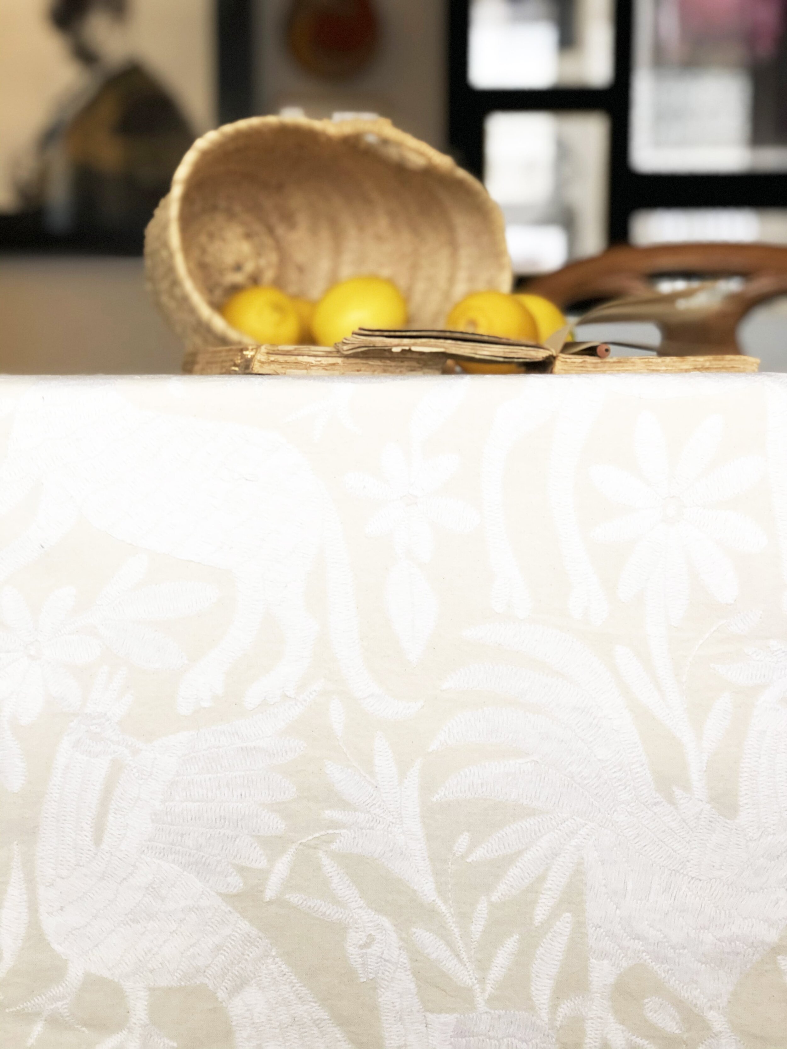 Tablecloth-Tenango-White II-Main.jpg