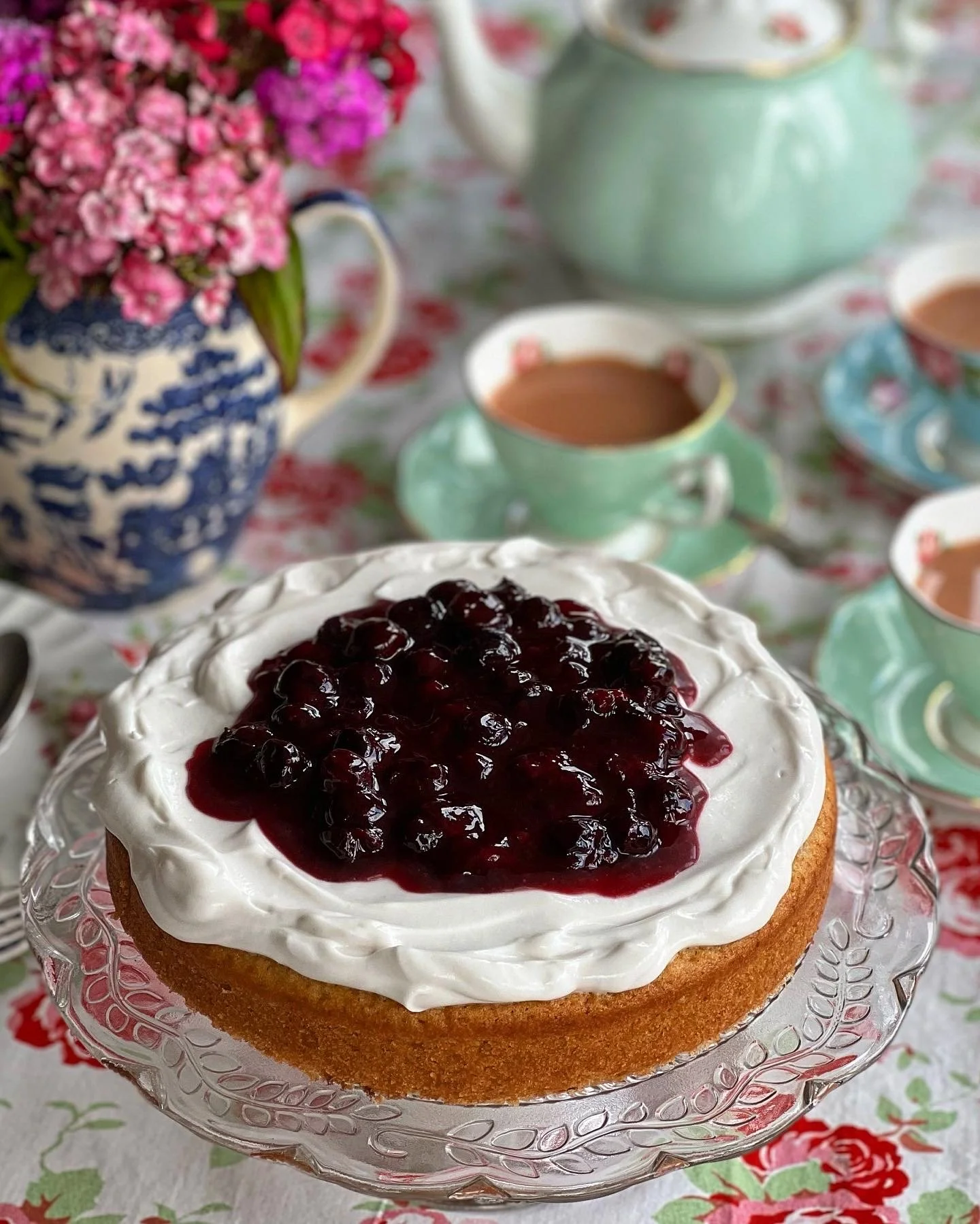 Nigella’s Lemon Tendercake with Blueberry Compote