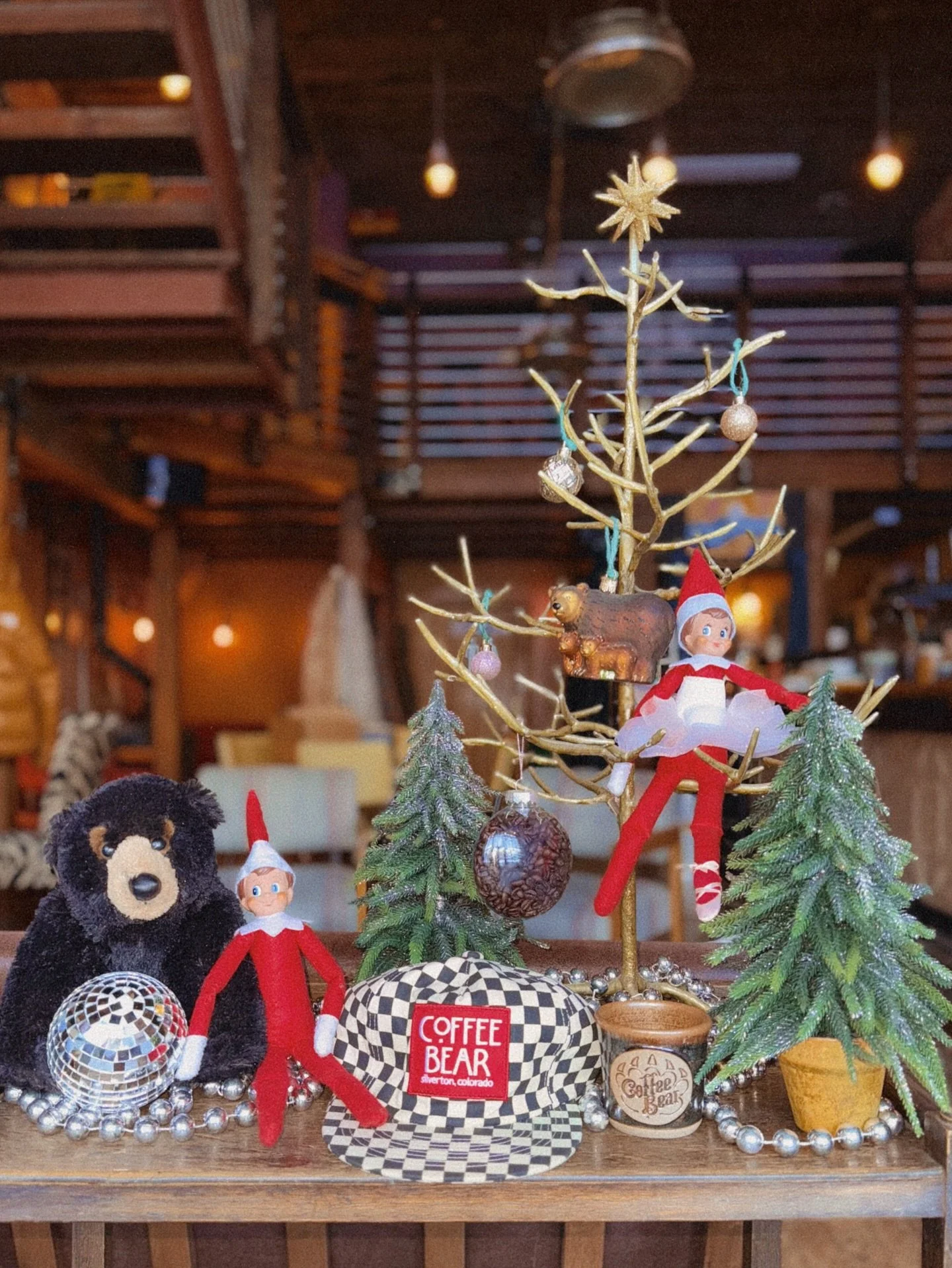 HO❤️HO❤️HO! It&rsquo;s December 1st&hellip;&hellip; and that means *NEW* holiday drink specials &amp; elves &amp; trees &amp; SNOW &amp; holiday cheer here at The Bear! ☃️

Stop by and try some of the yummy holiday goodness that we&rsquo;ve brewed up