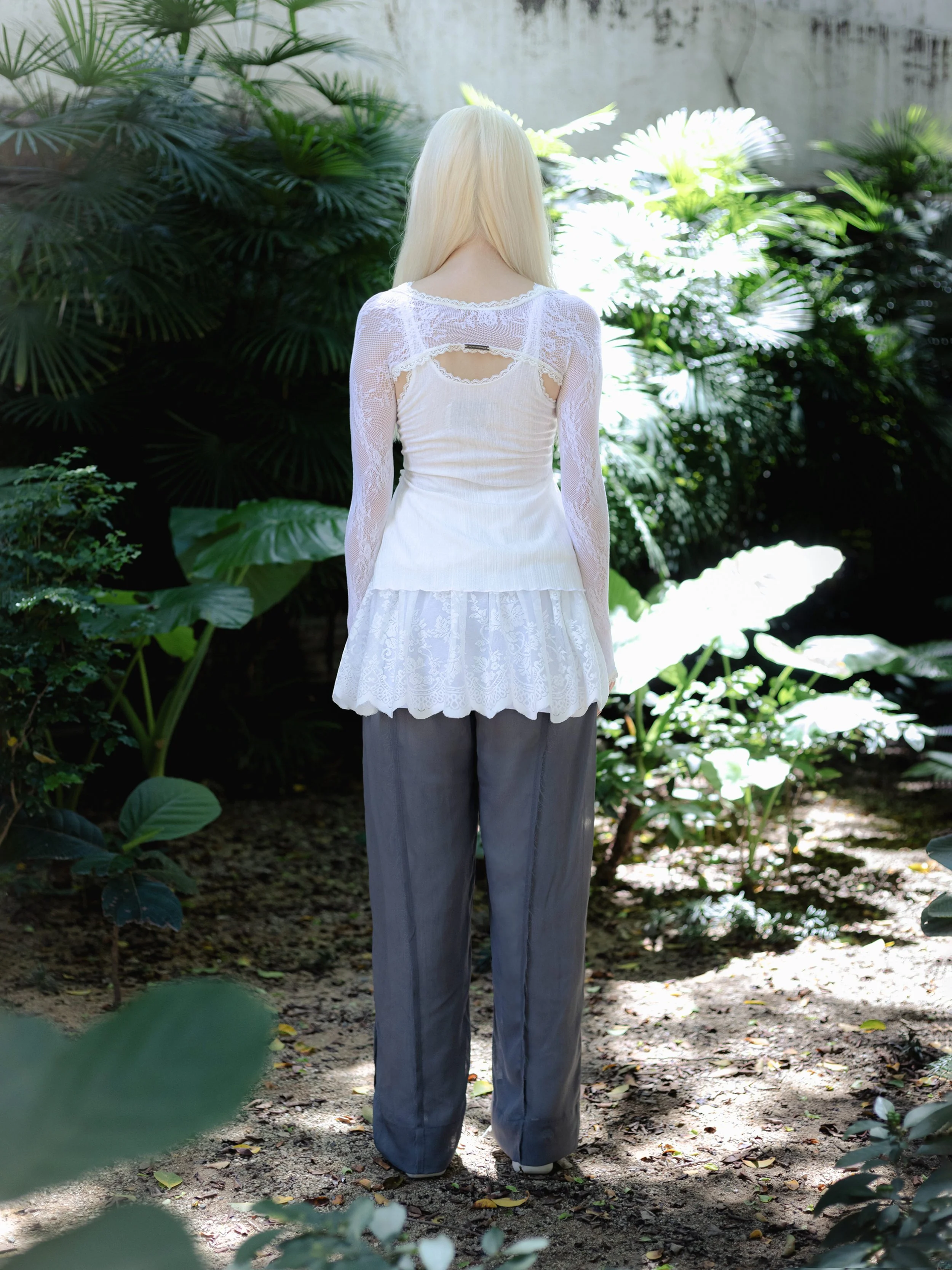Sofiewht13.jpg