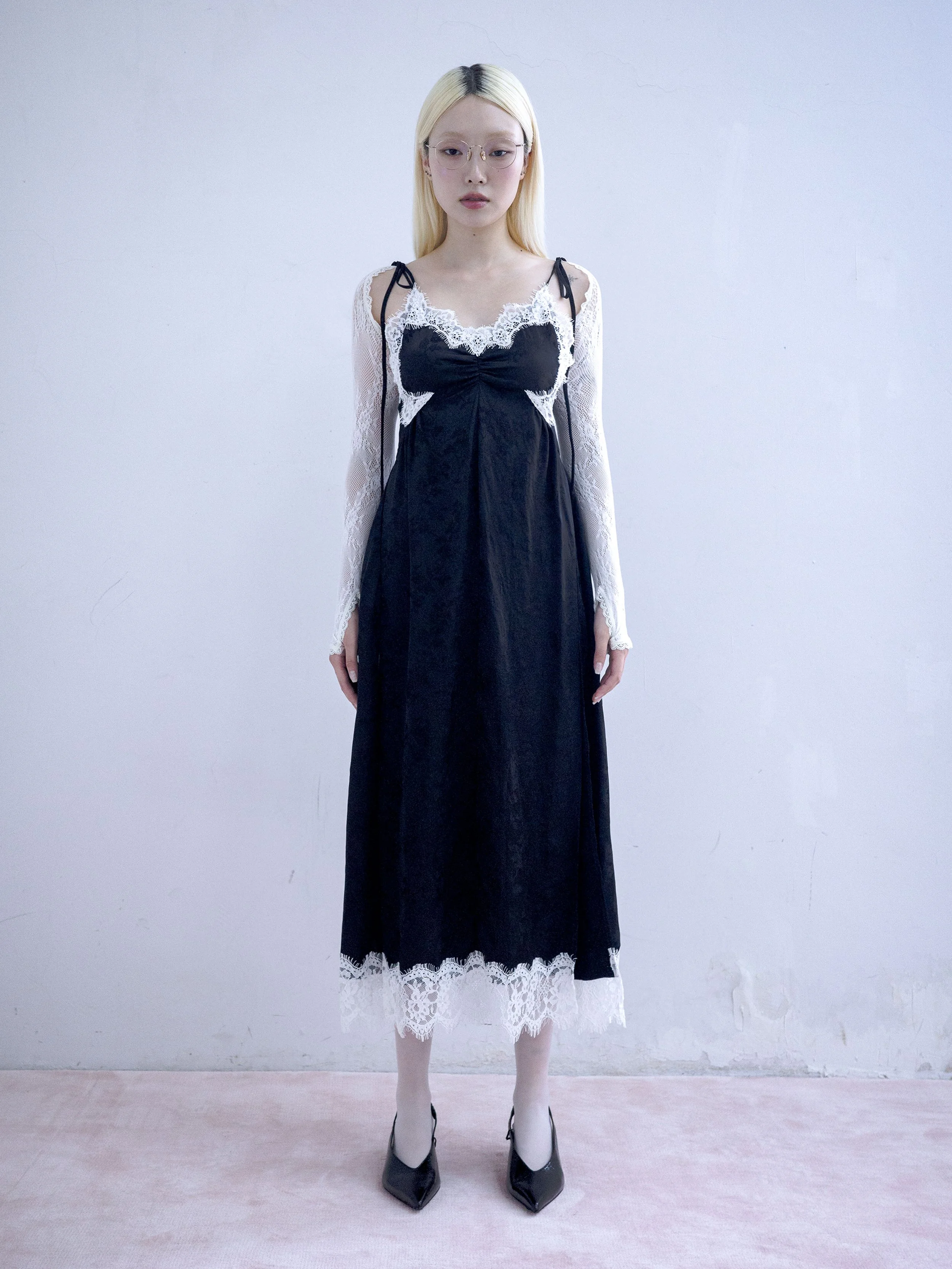097blk_1.jpg
