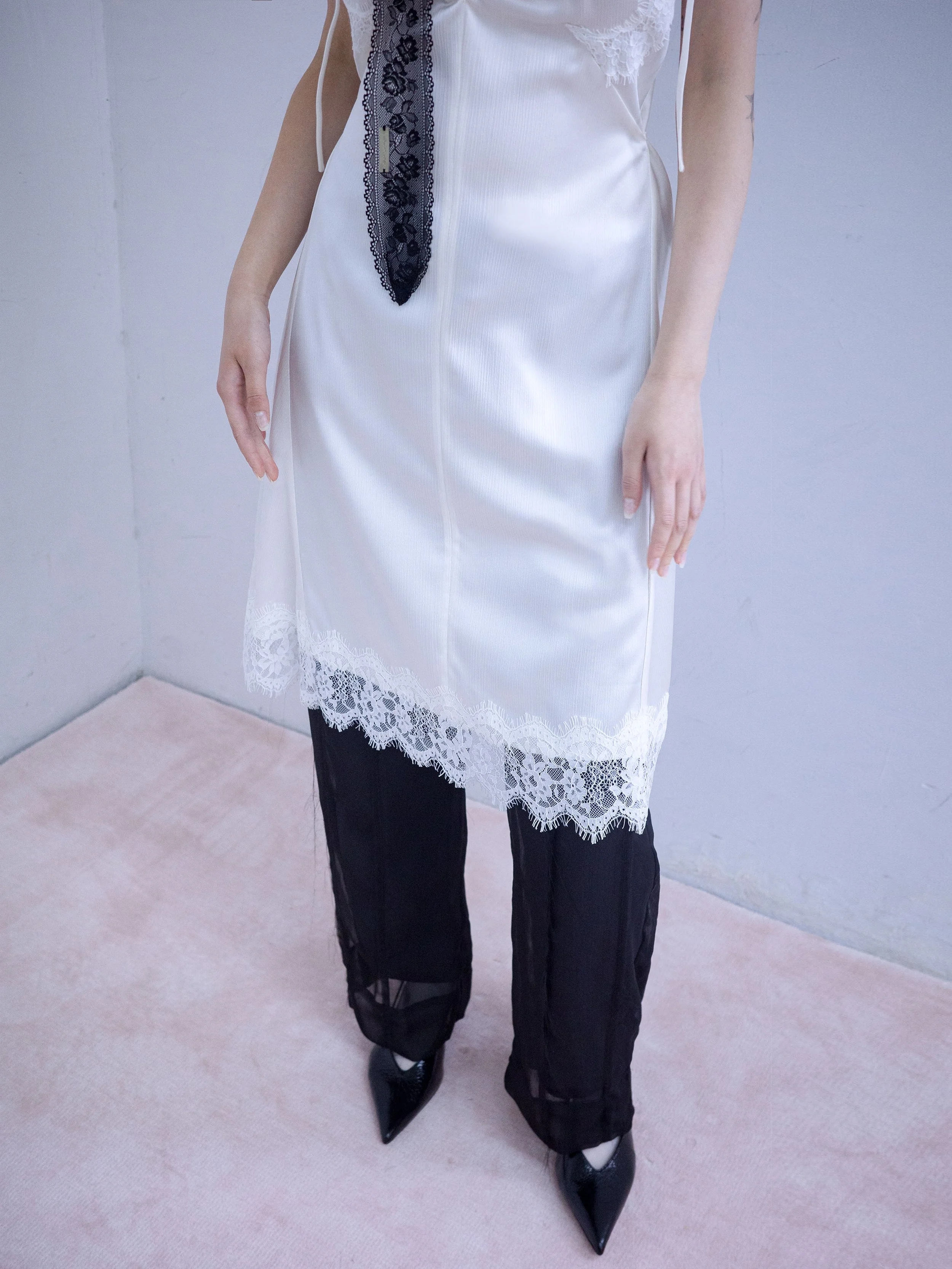 096wht_12.jpg
