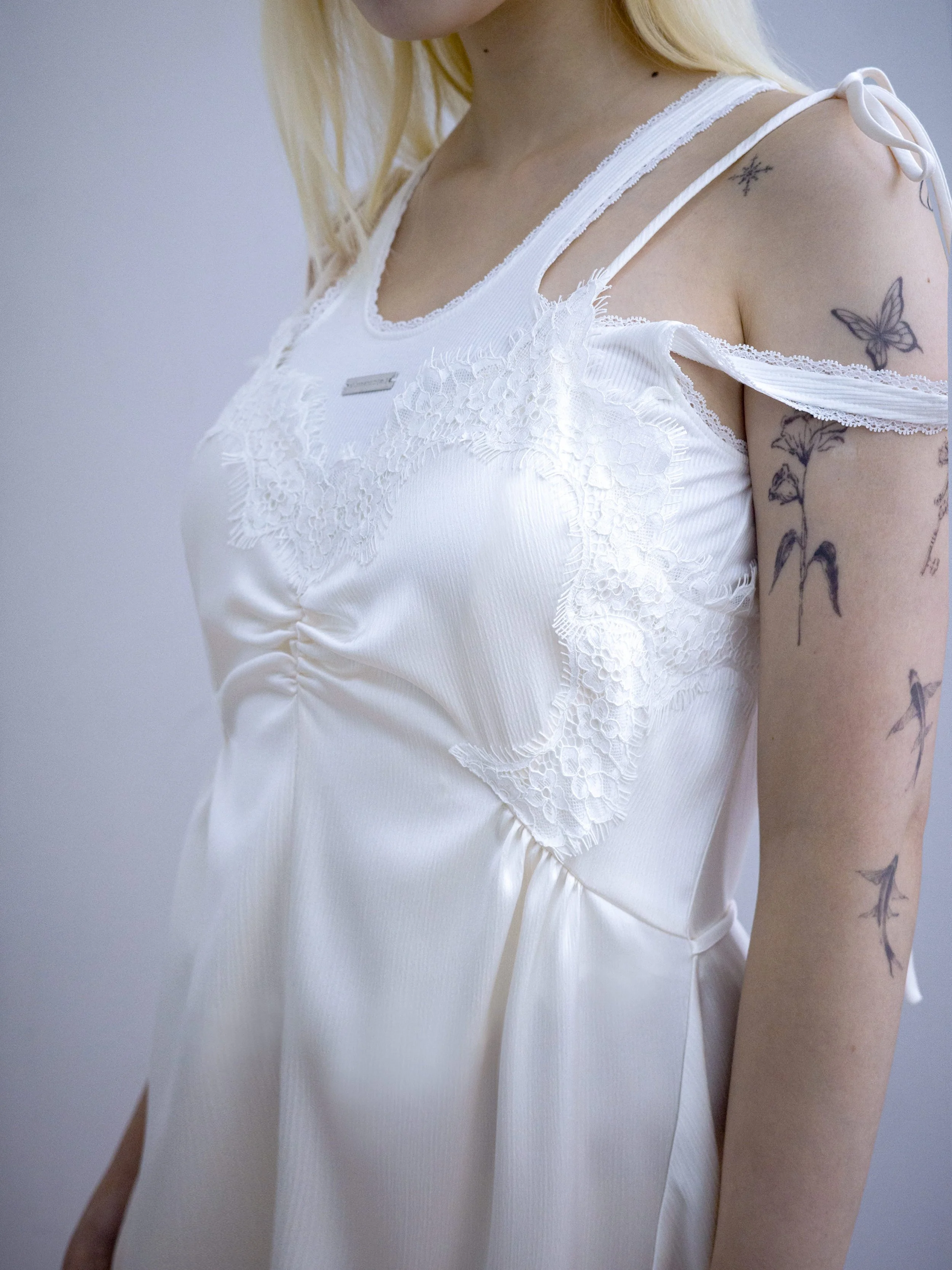 097wht_7.jpg