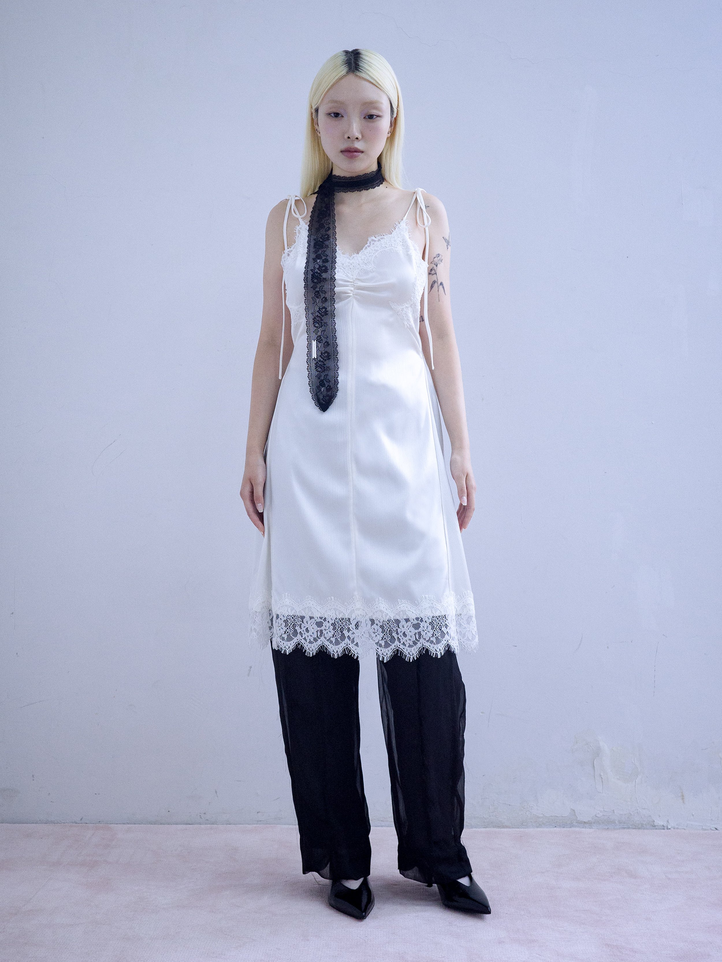 096wht_1.jpg