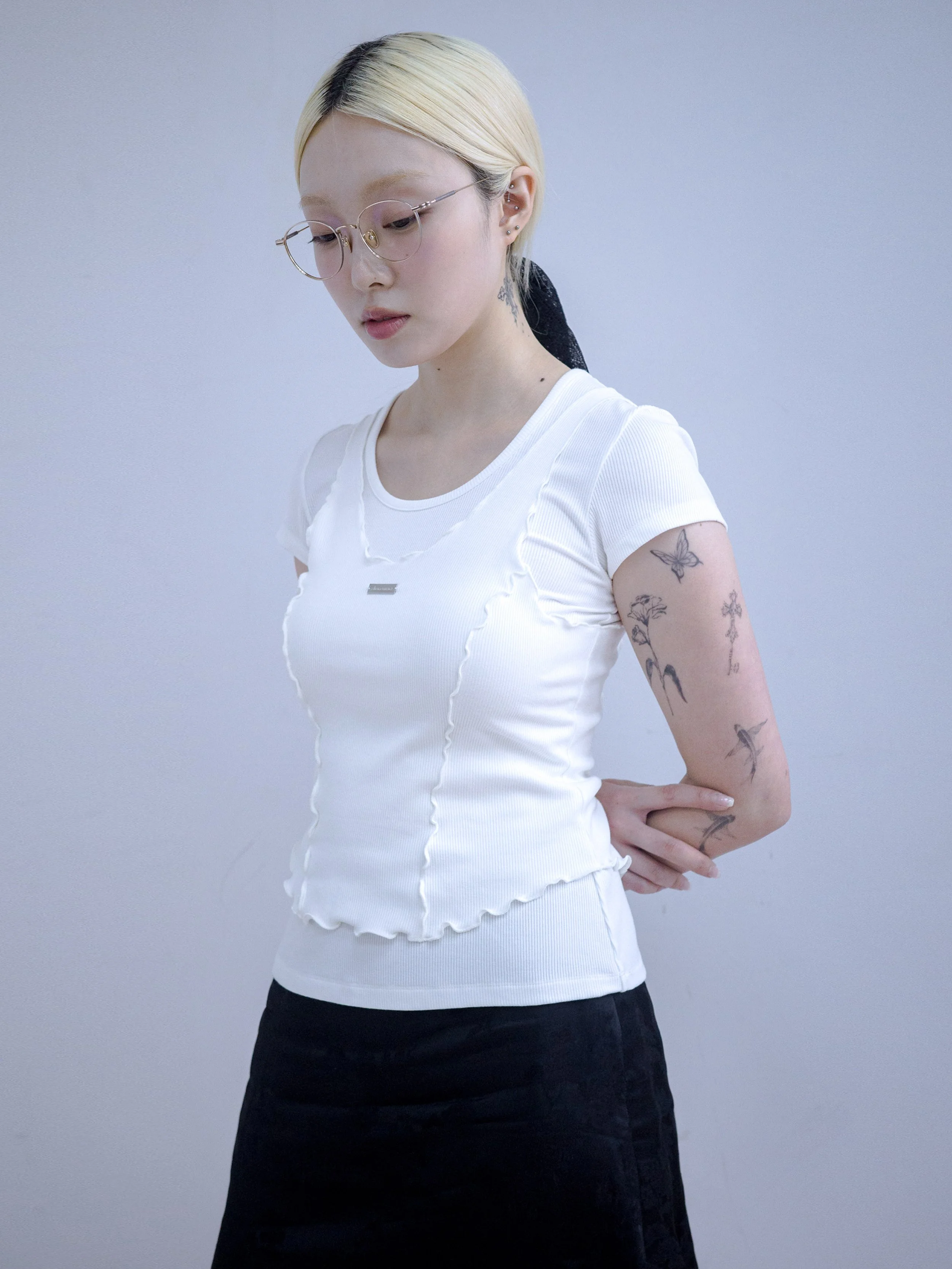 099wht_2.jpg