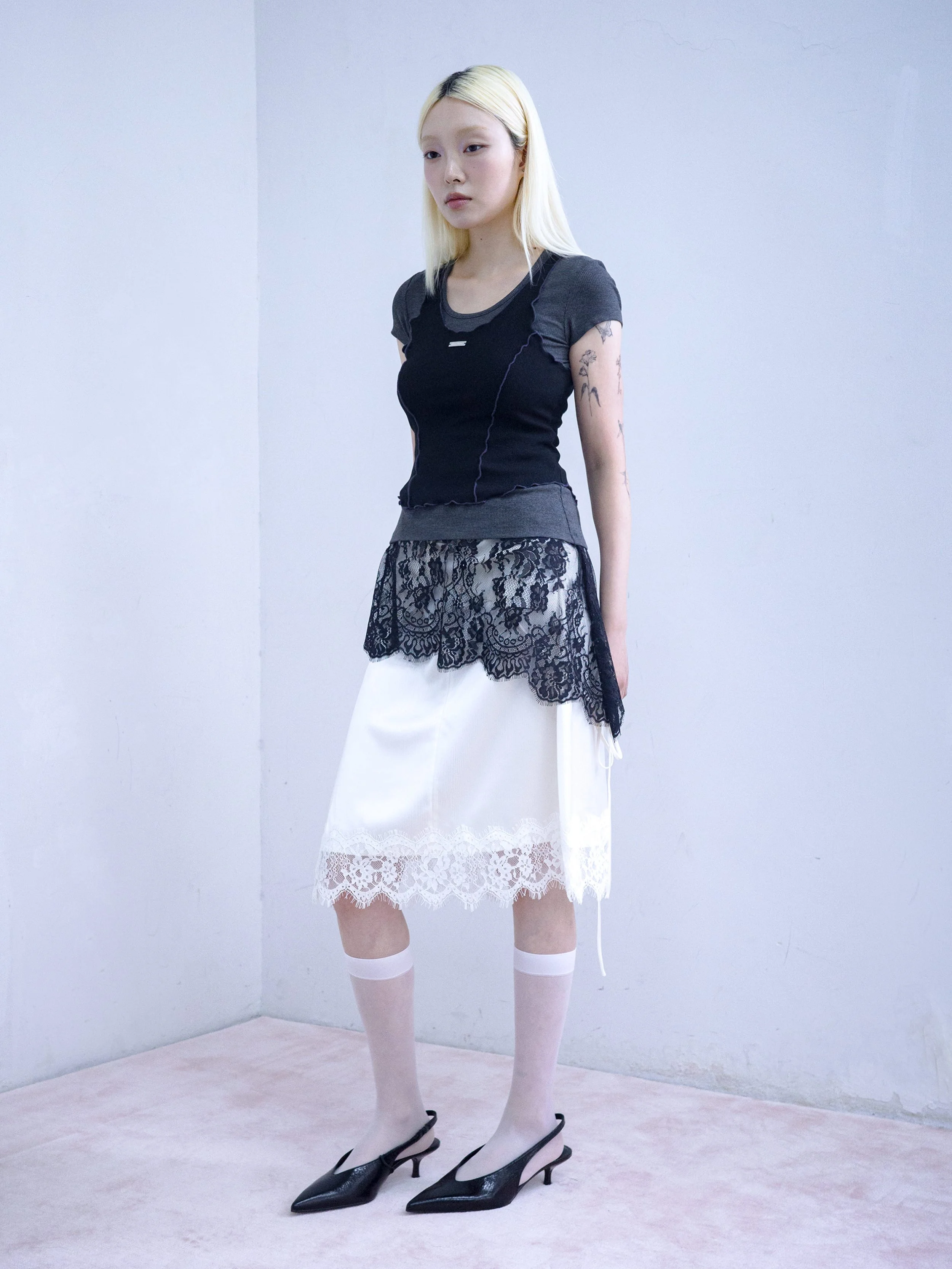 099blk_3.jpg