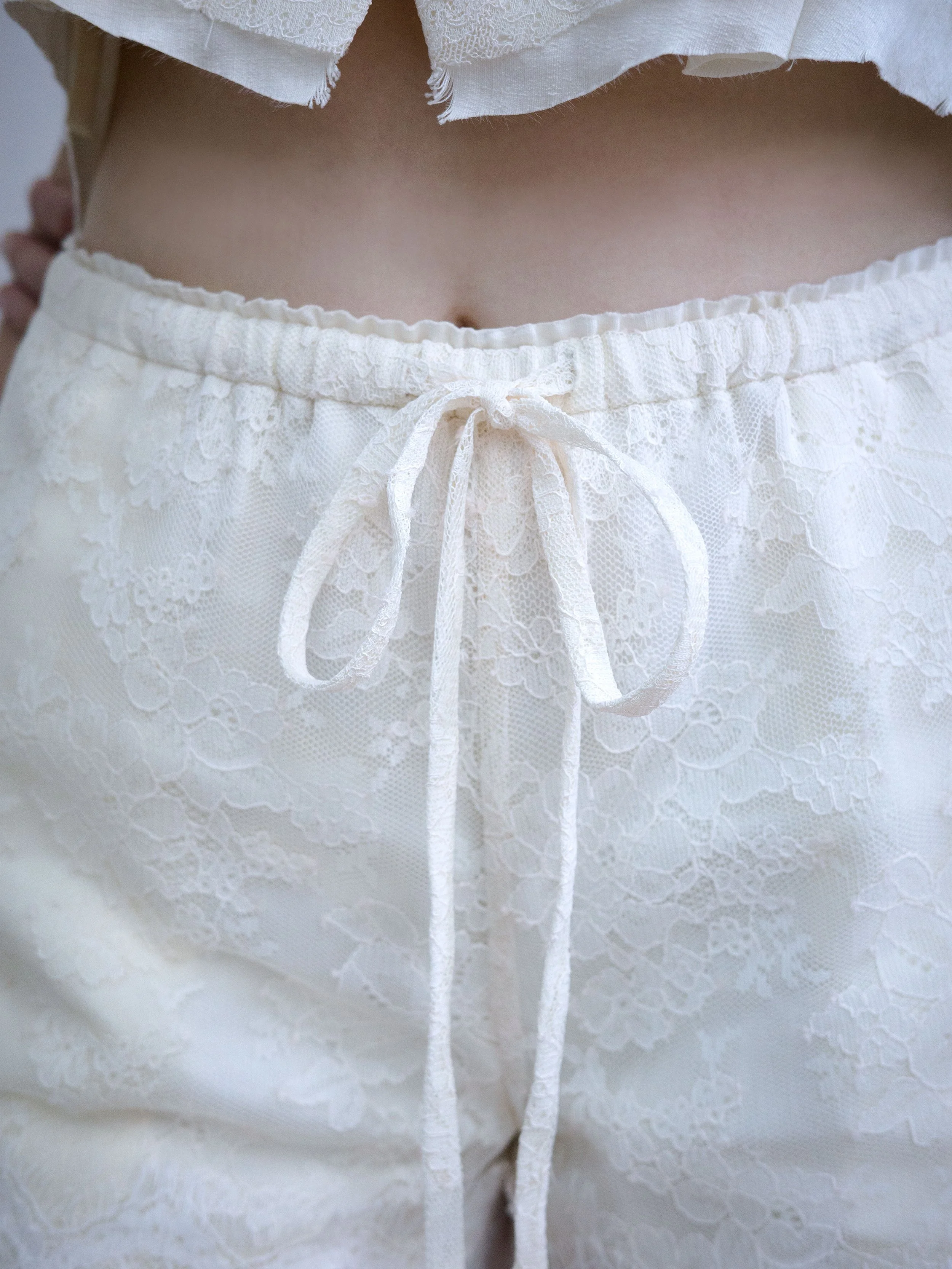 104wht_4.jpg