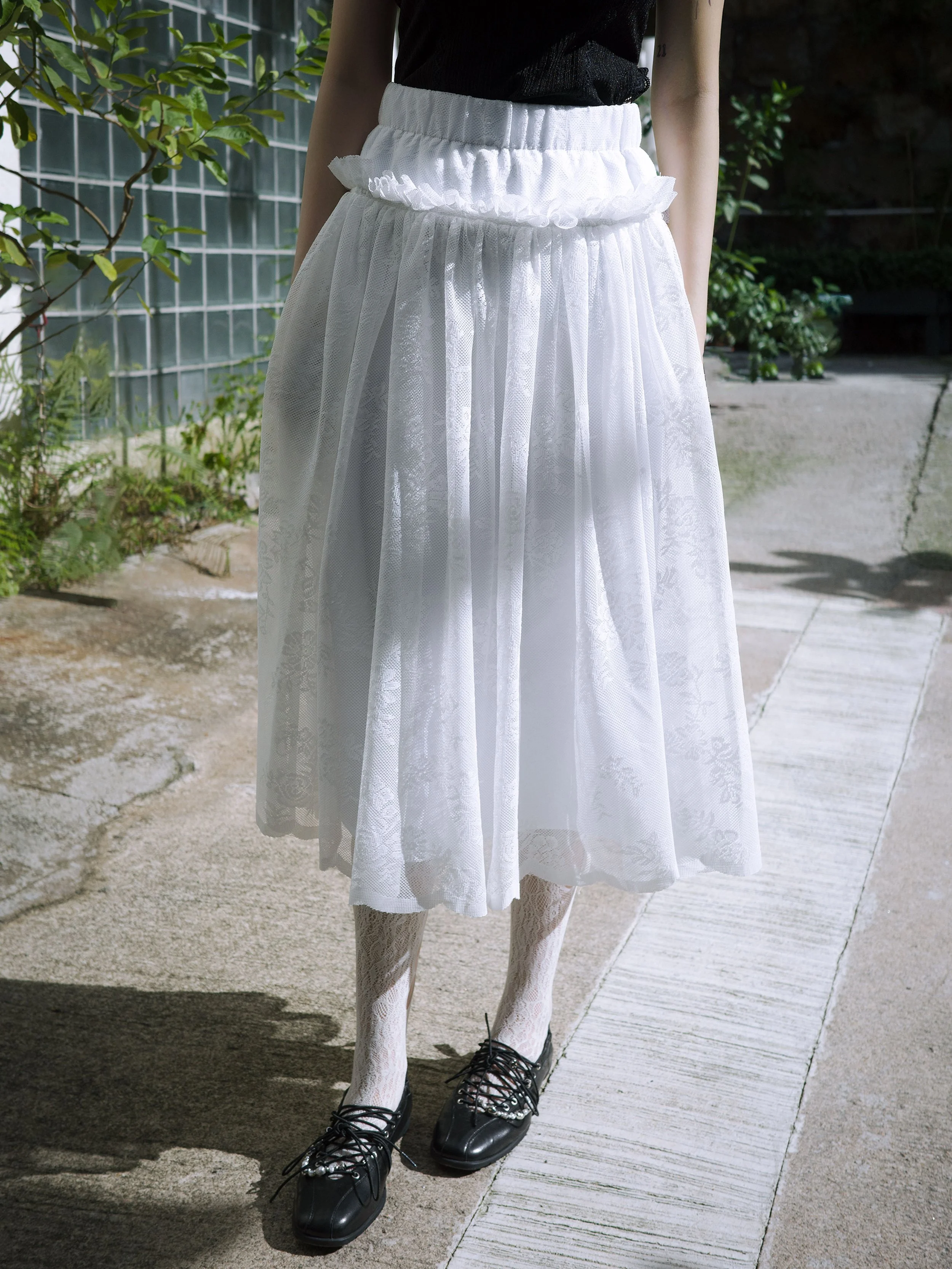 midiwht3a.jpg