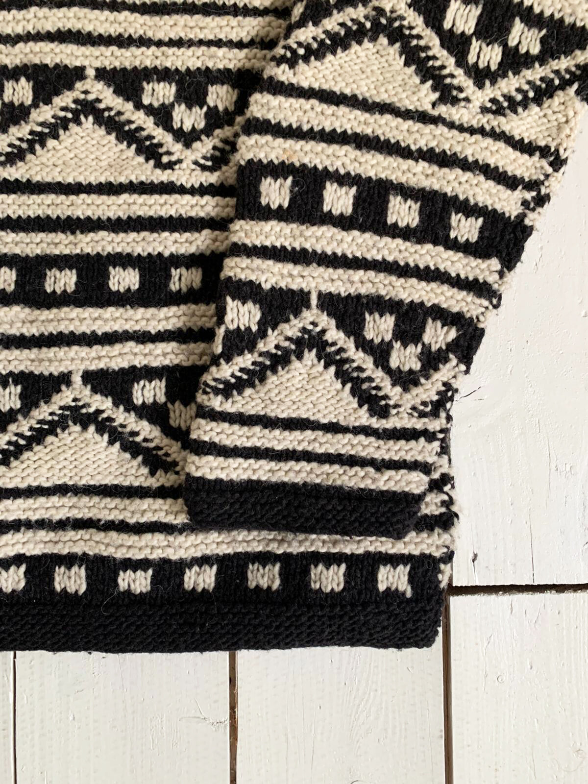 Pachamama Black and Ecru Wool Jumper — The Preloved Edit