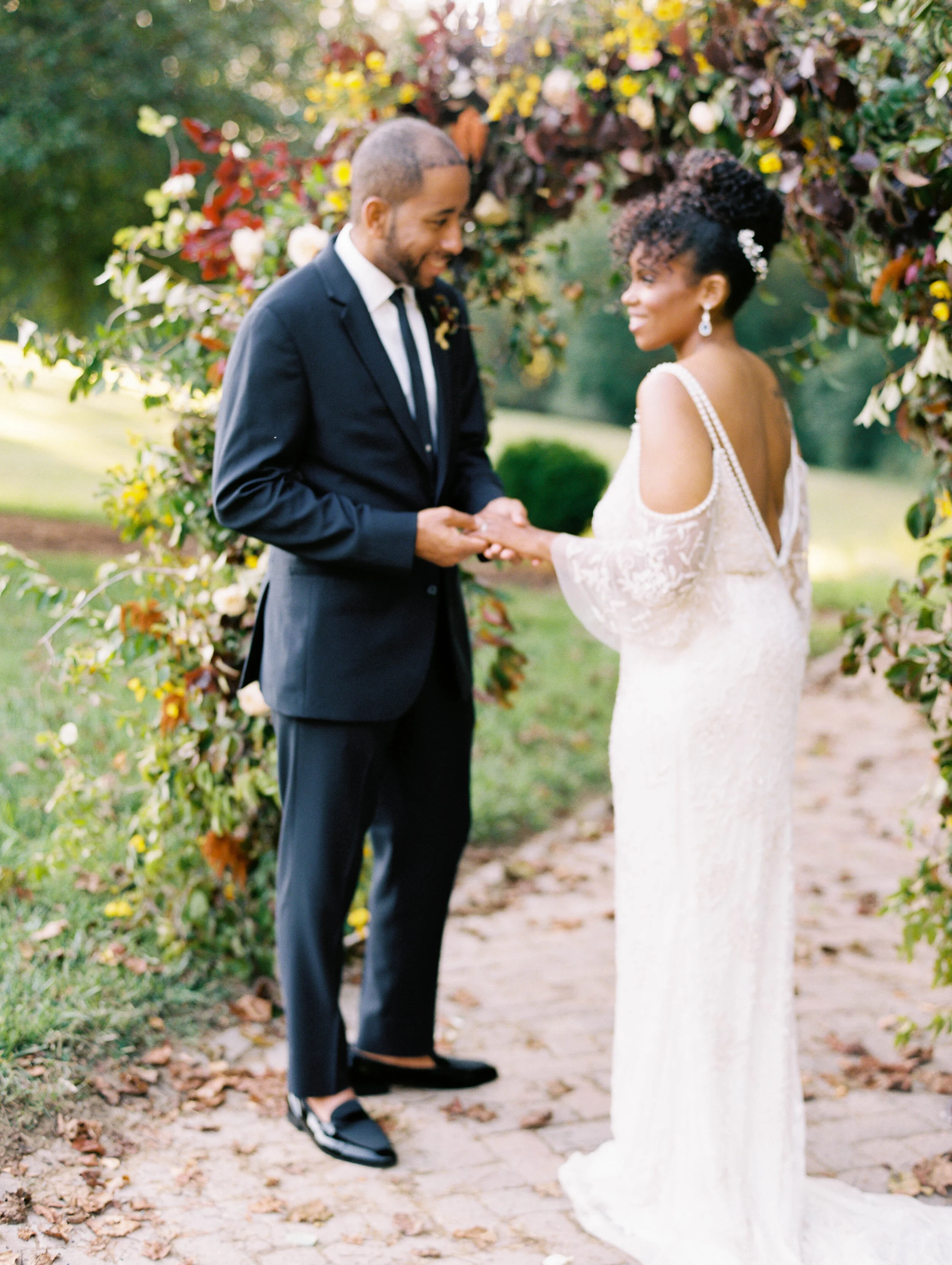 Intimate vow renewal at Mount Airy, Maryland