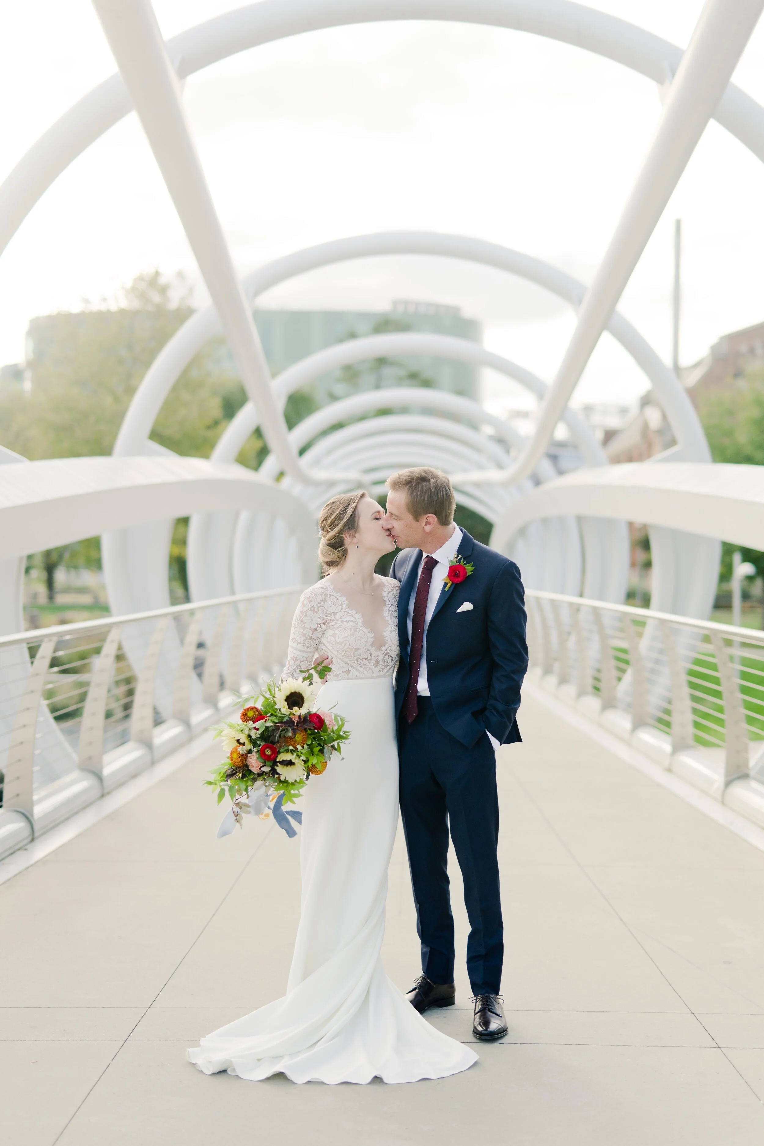 West Coast and Textural Fall Wedding in Washington DC
