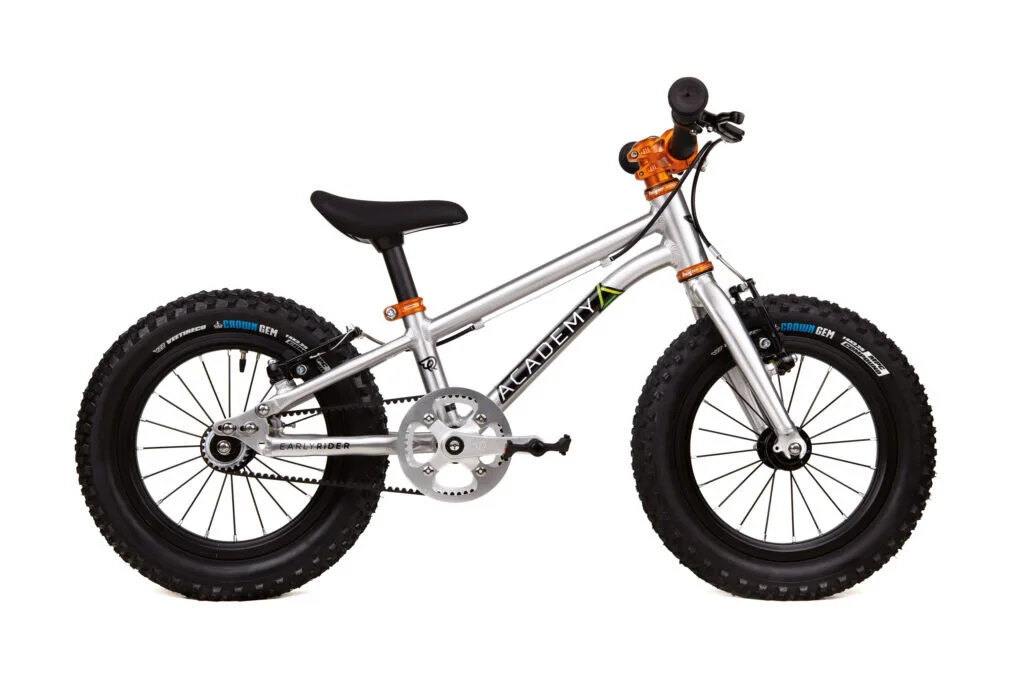 academy youth bikes