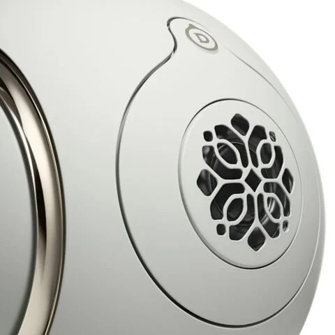 Small-Packshots HD PNG-GX887_Visual_Packshot_Devialet Phantom Ultimate_98dB_LP_9.jpg