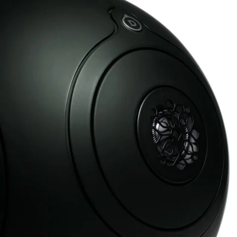 Small-Packshots HD PNG-LP770_Visual_Packshot_Devialet Phantom Ultimate_108dB_DF_9.jpg