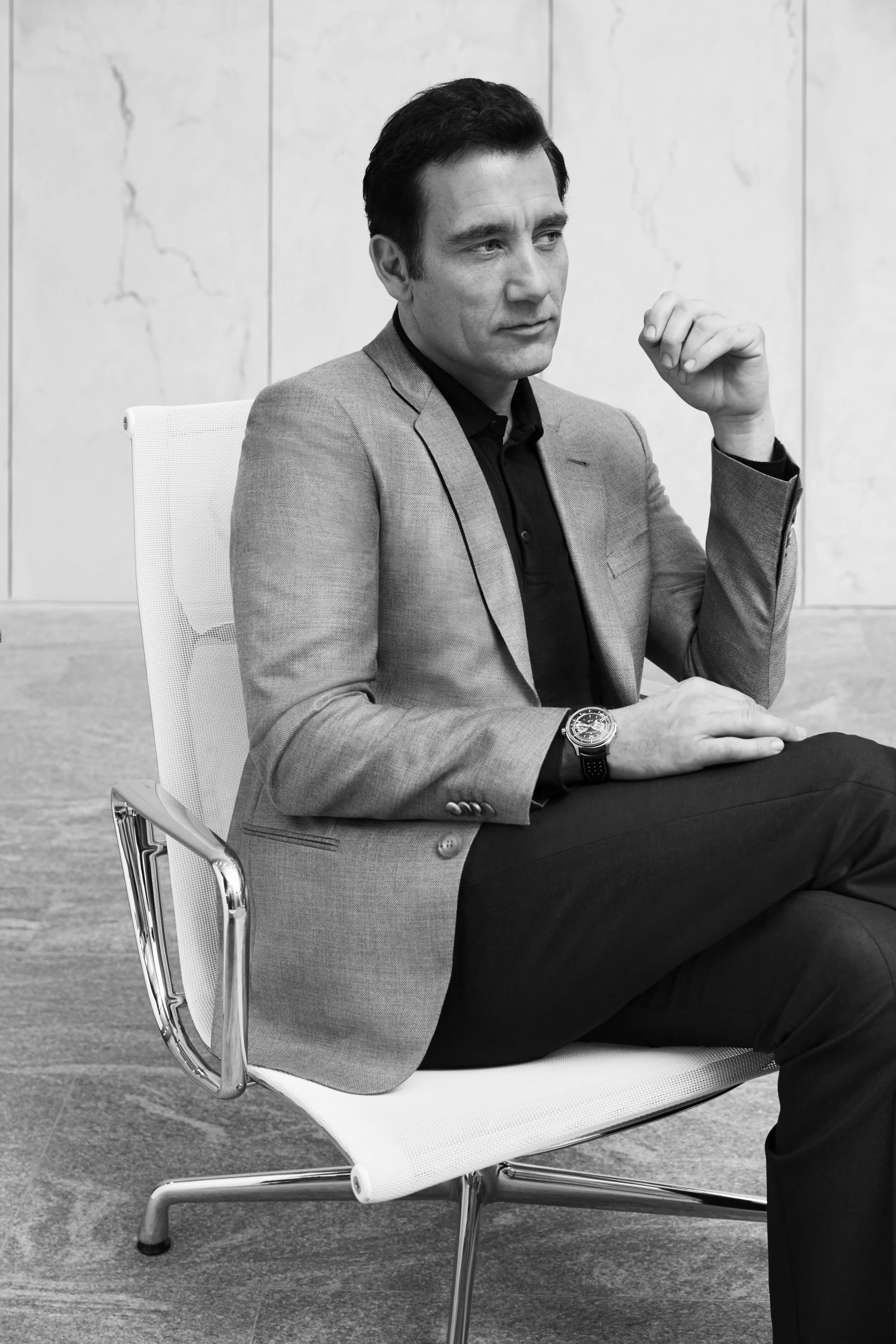 140300010_Shot 09_0025_BW_final.jpg