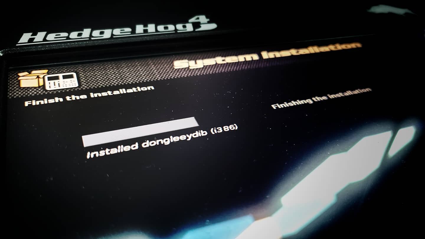 #protip When prepping to install a #highendsysyems #Hedgehog4X in a venue,  be sure to upgrade to the newest software version.  Now with #dongleeydib goodness. 
.
.
.
#muselighting #lighting #lightingconsole #upgrade #dfwlighting @etcliveevents #hog4