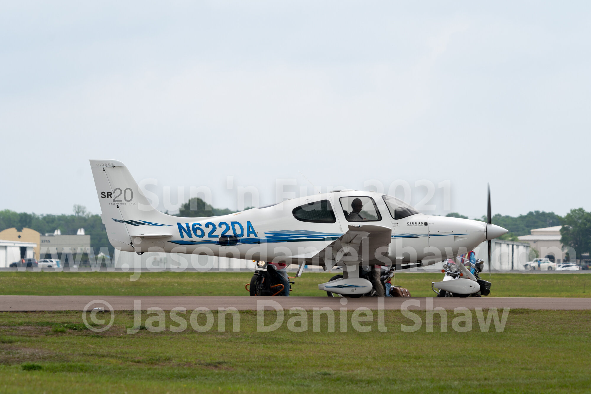 N622DA at Sun 'n Fun 2021