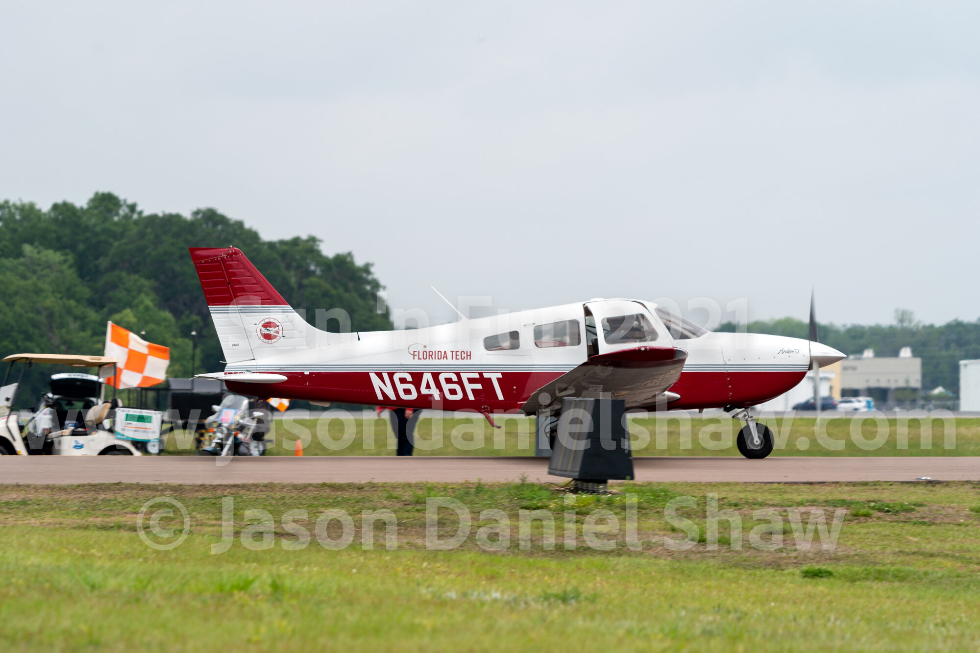 N646FT at Sun 'n Fun 2021