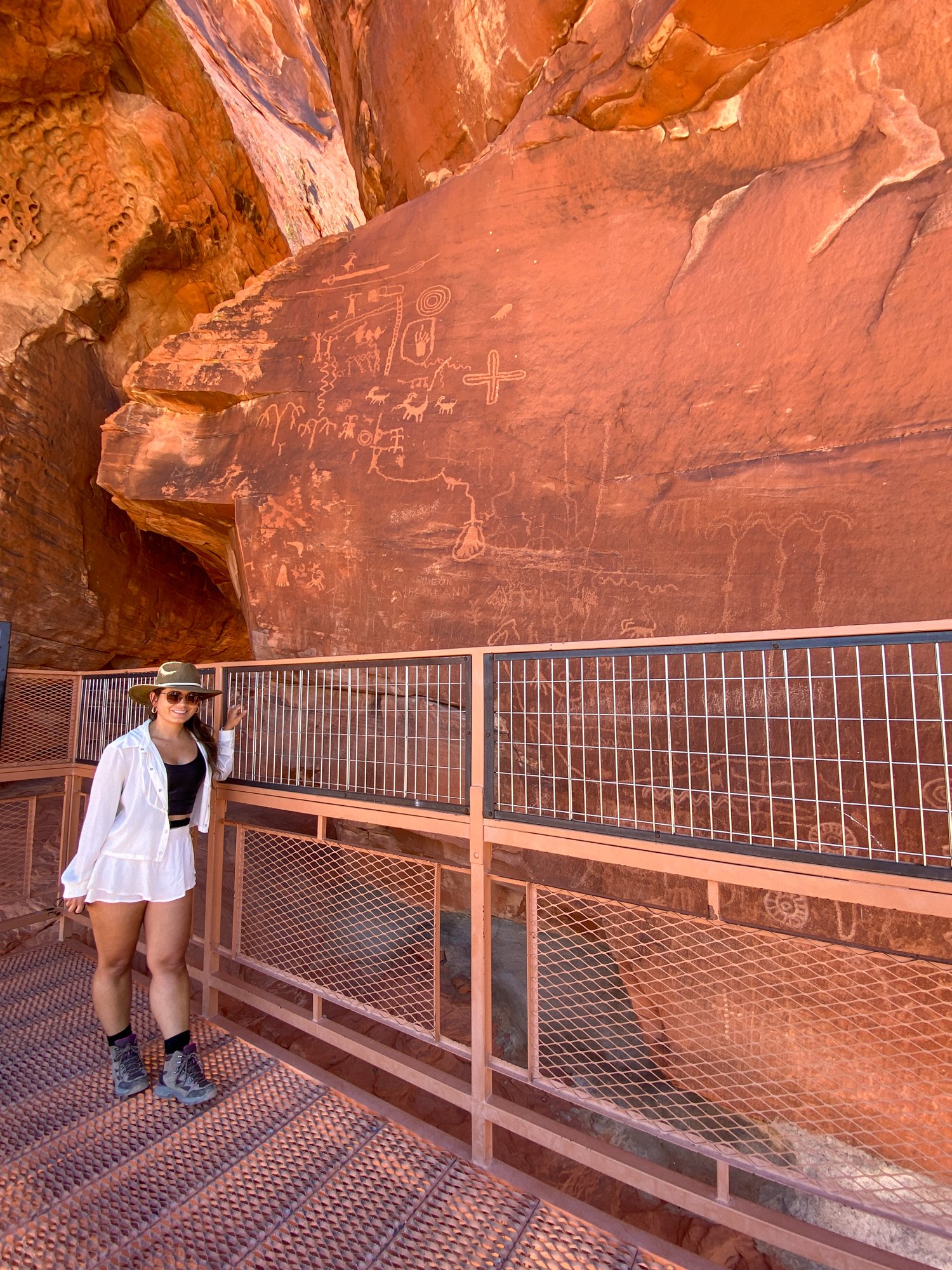 Atlatl Rock Petroglyphs Valley of Fire