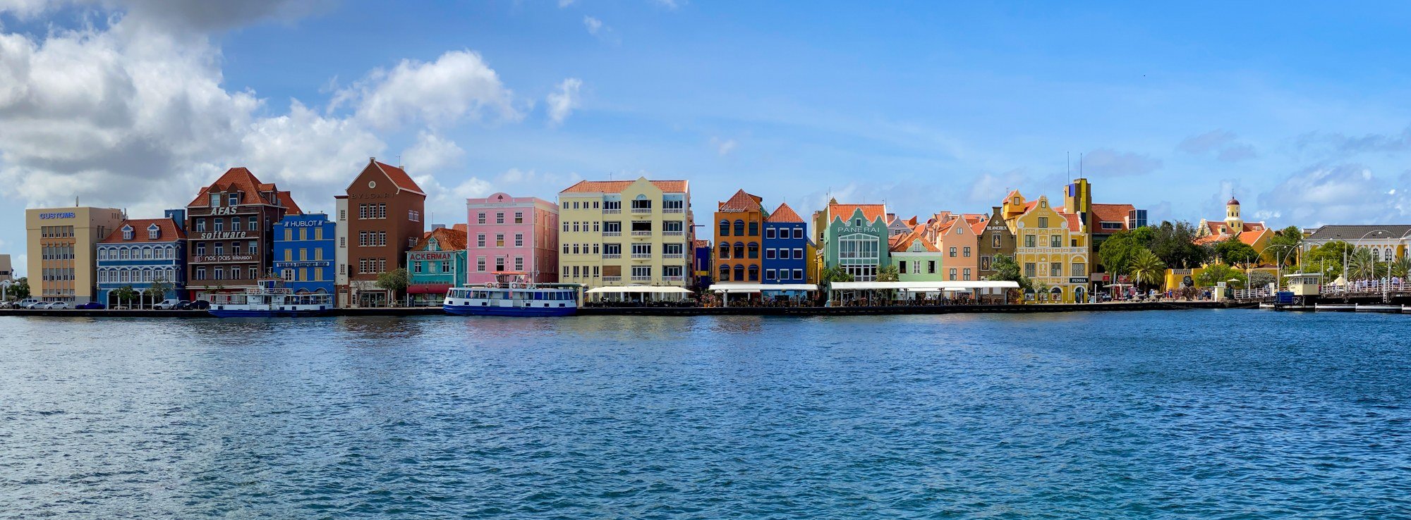 One Day in Curaçao from a Cruise: Willemstad &amp; Tugboat Diving