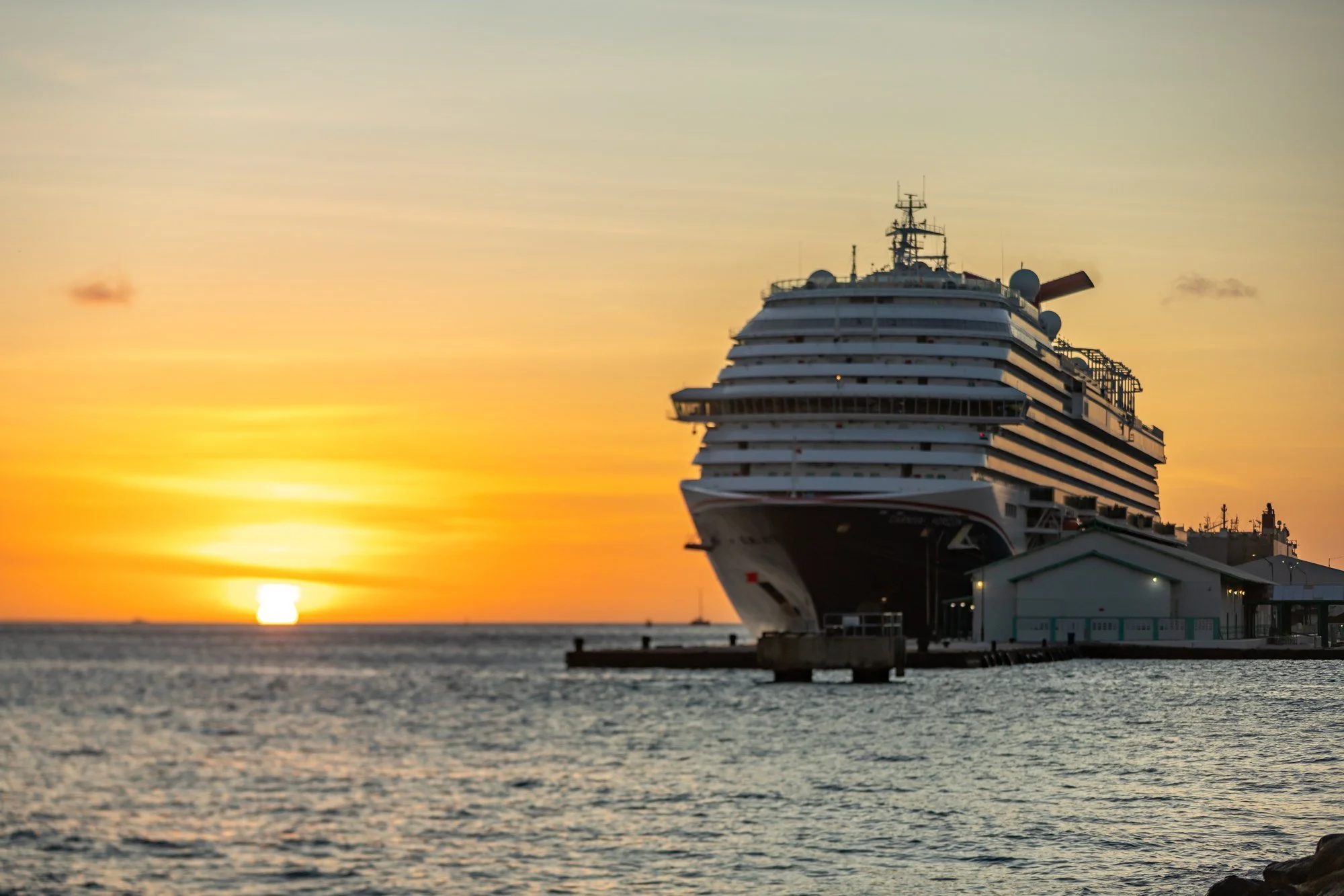 Carnival Horizon Southern Caribbean Cruise: 8-Day Itinerary &amp; Port Guide