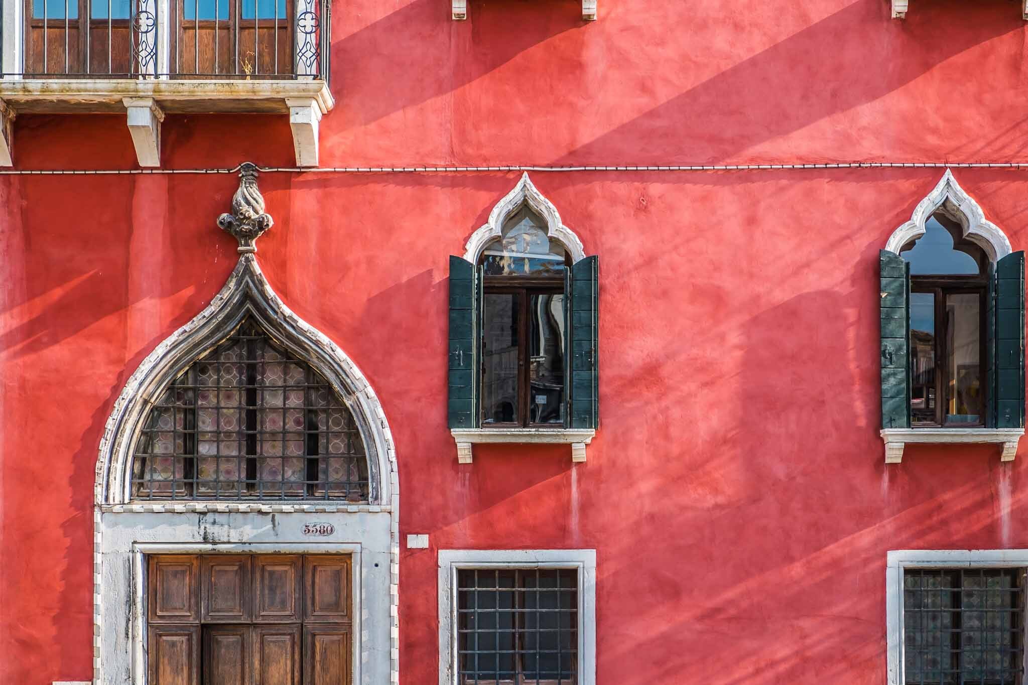 Venice Red_DSCF3170_Web_Small.jpg