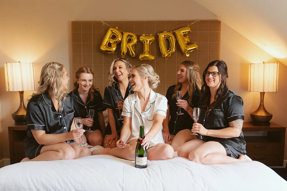 getting ready- bride-4_websize.jpg