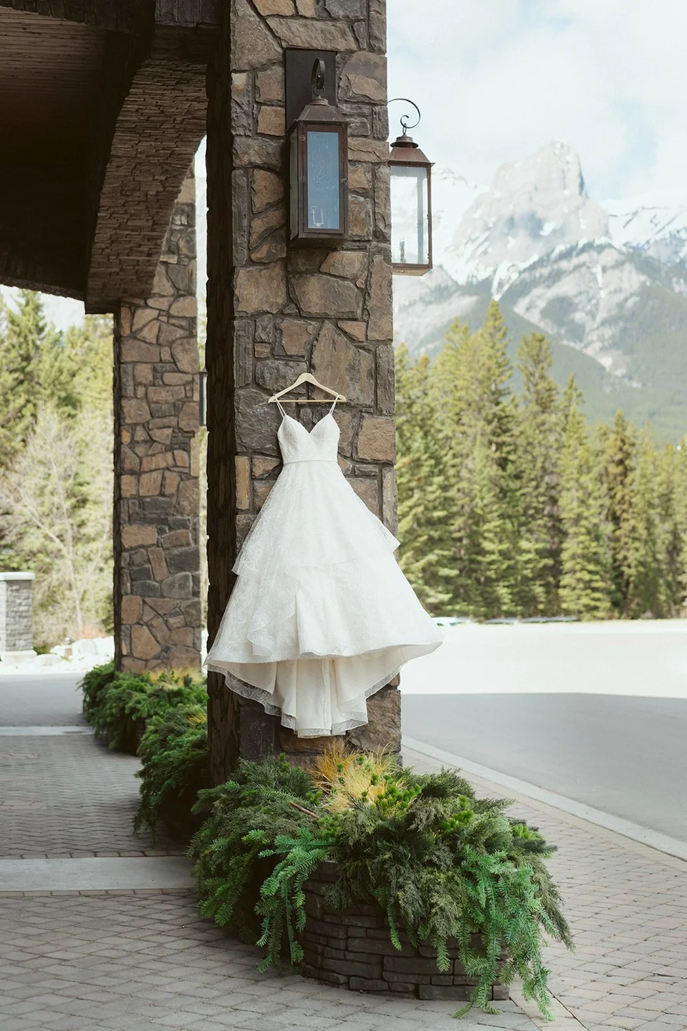 getting ready- bride-30_websize.jpg