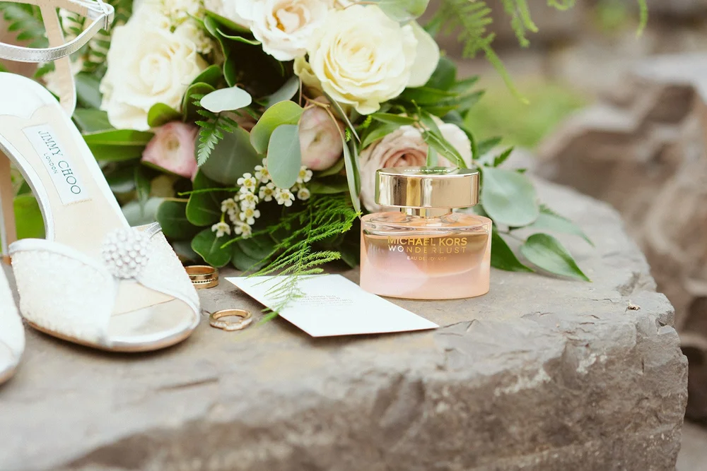 getting ready- bride-35_websize.jpg