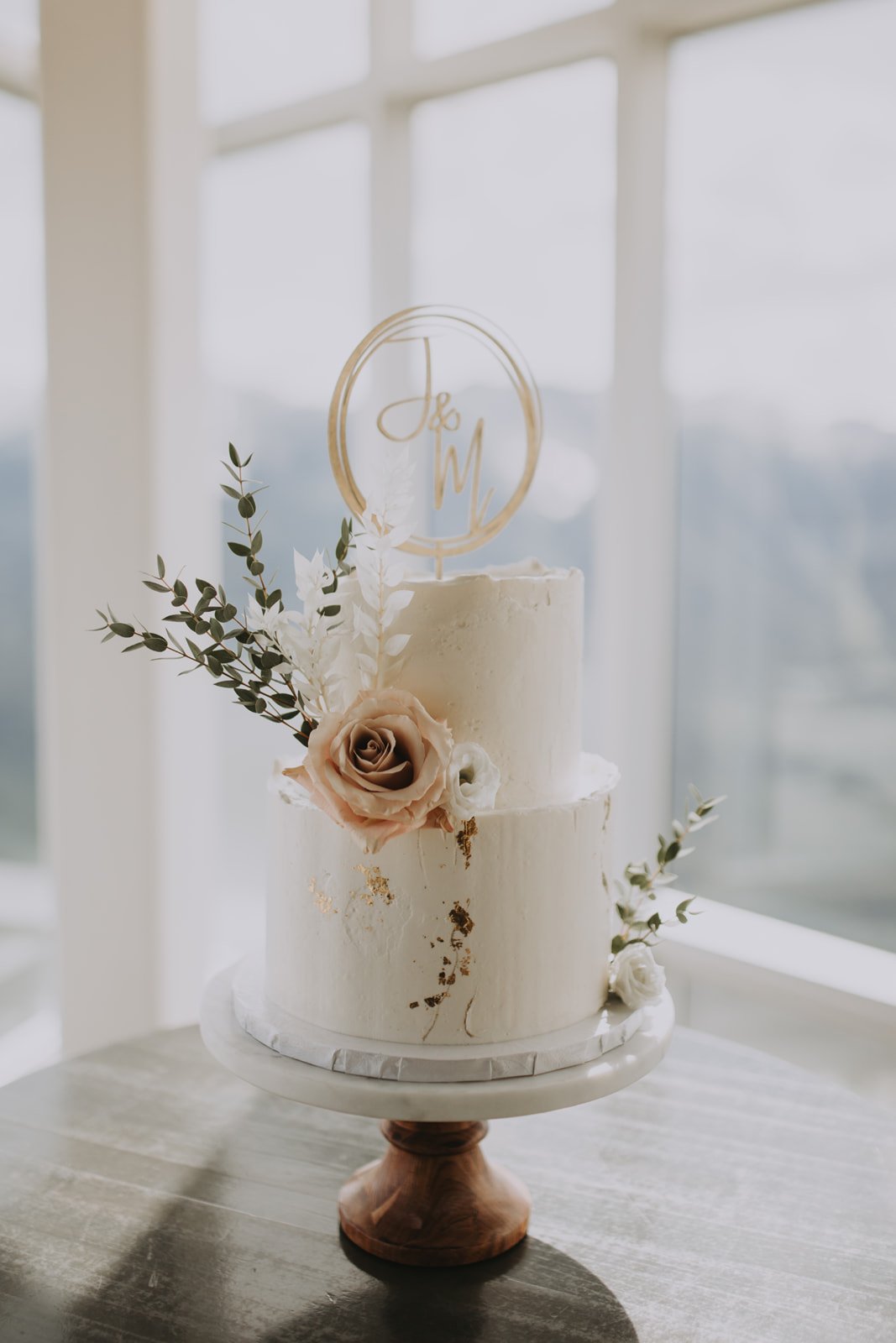 Melanie_Jordan_Sky_Bistro_Banff_Wedding_RMPCo._366_websize.jpg